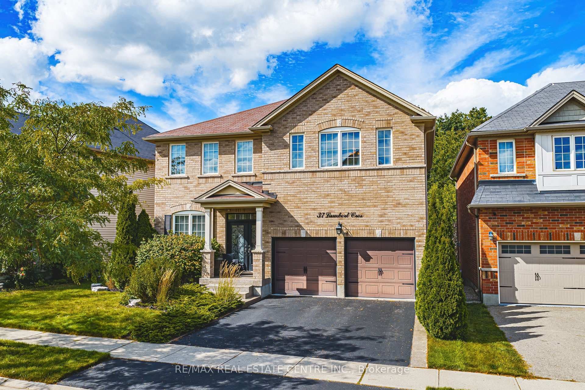 37 Lambert Crescent