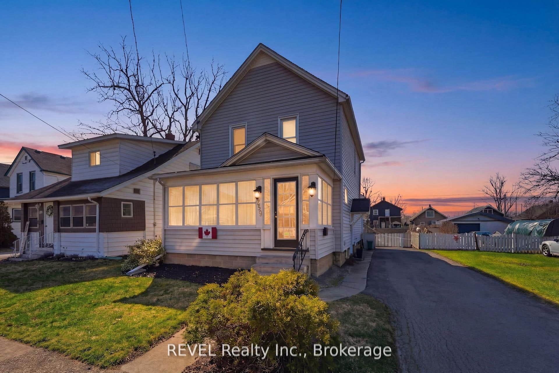 259 Dufferin Street