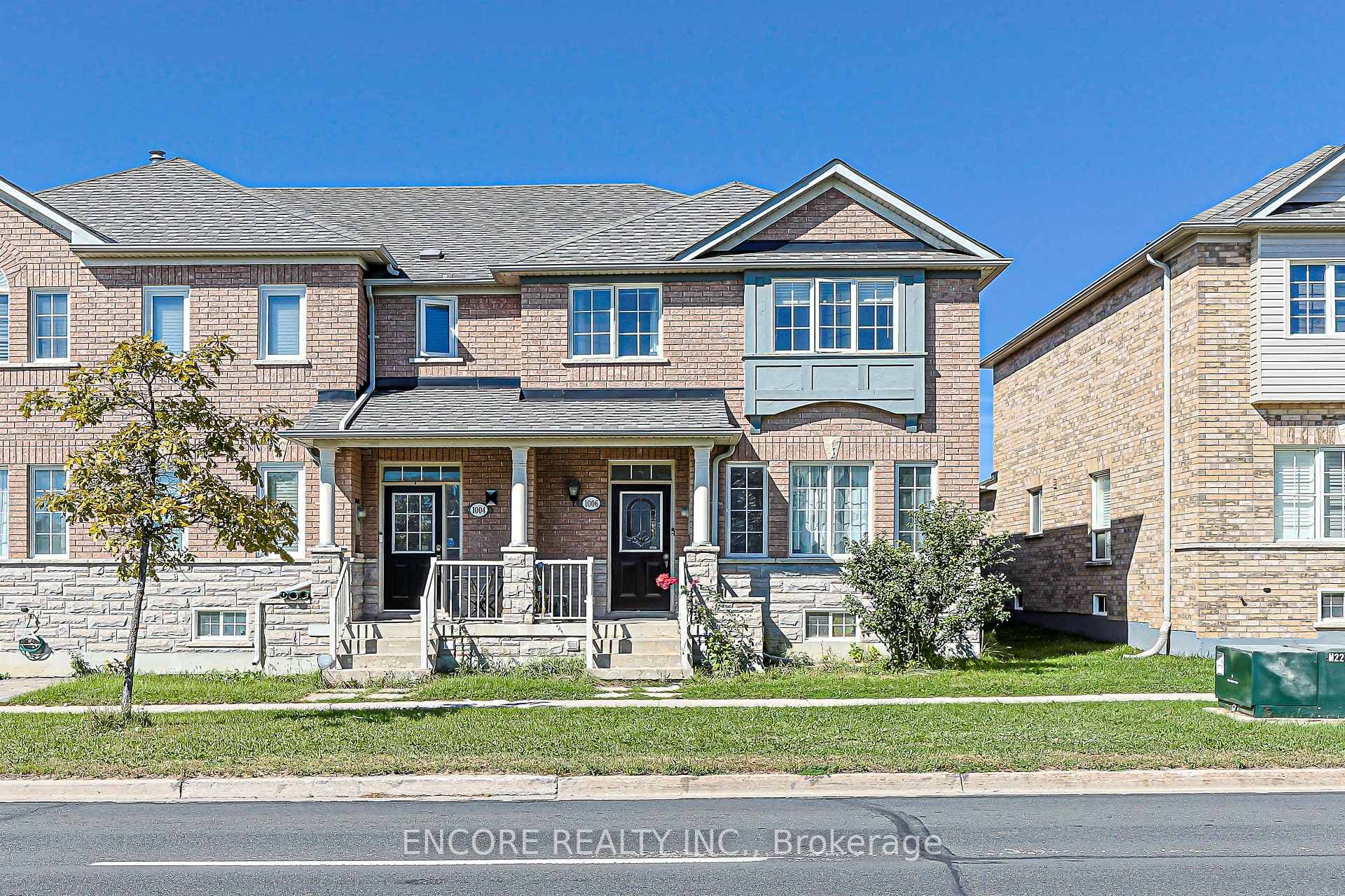 1006 Bur Oak Avenue