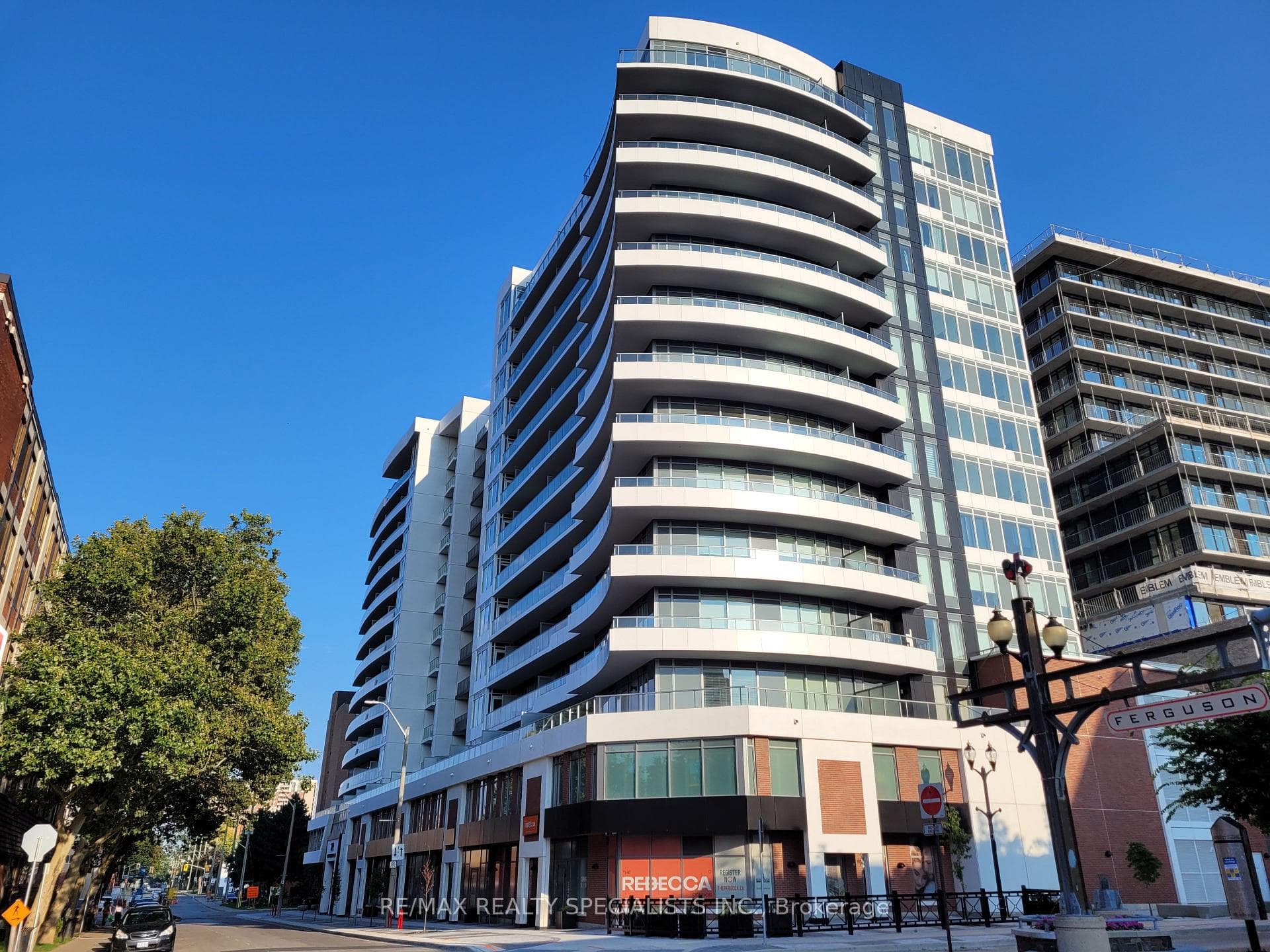 212 King William Street Unit 1418
