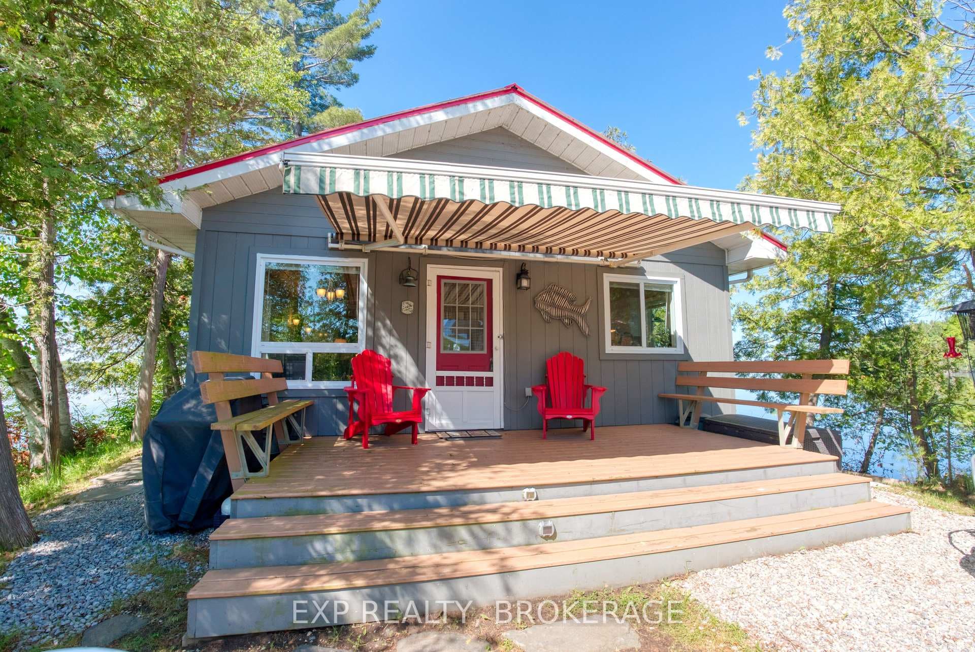 832 Sharbot Lake N/A
