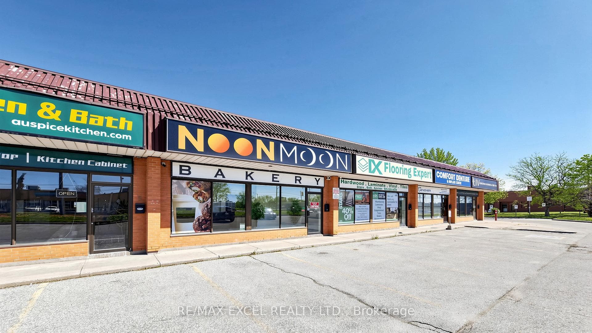 2050 Steeles Avenue Unit 4