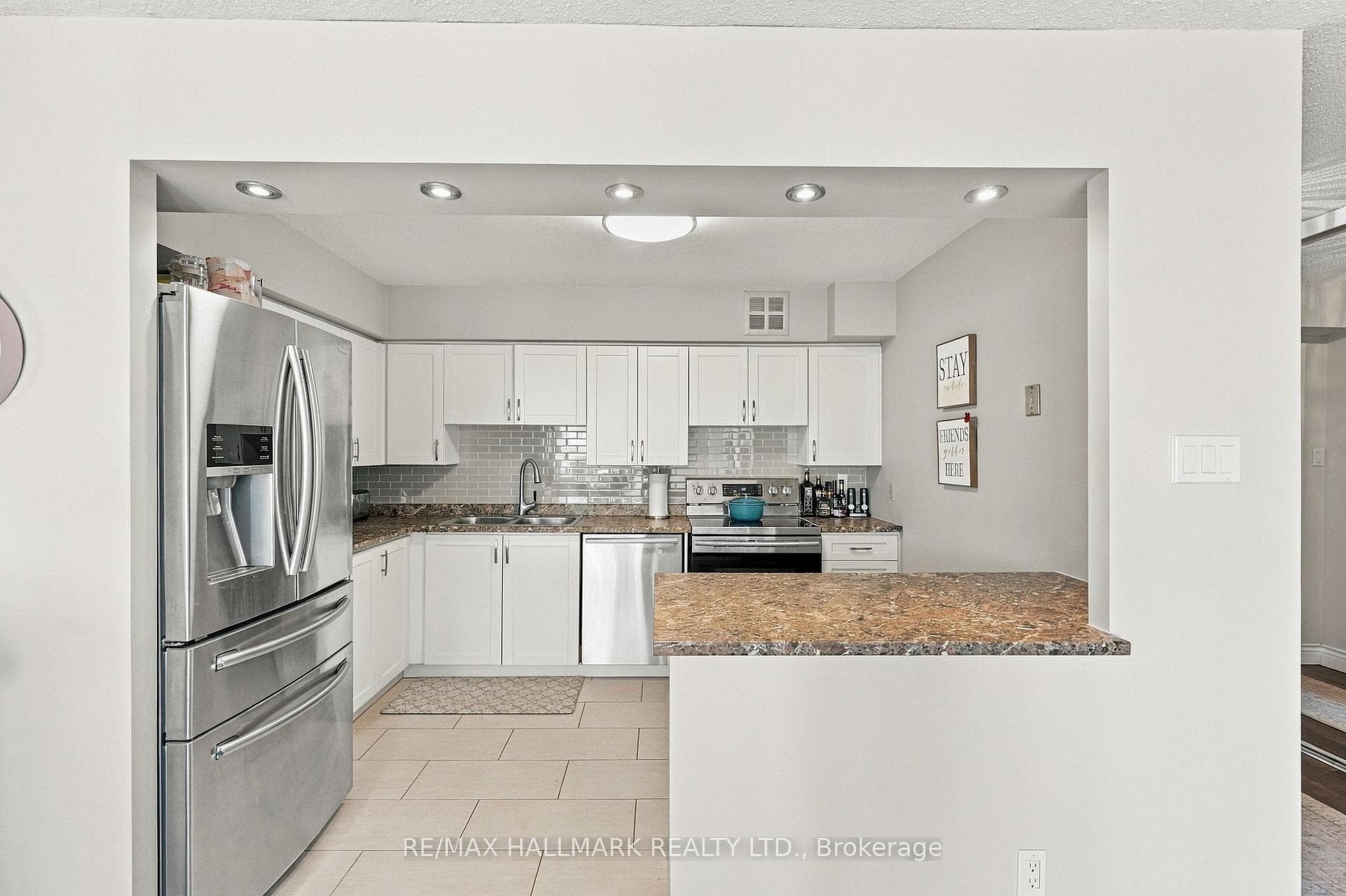 1485 Lakeshore Road Unit 903