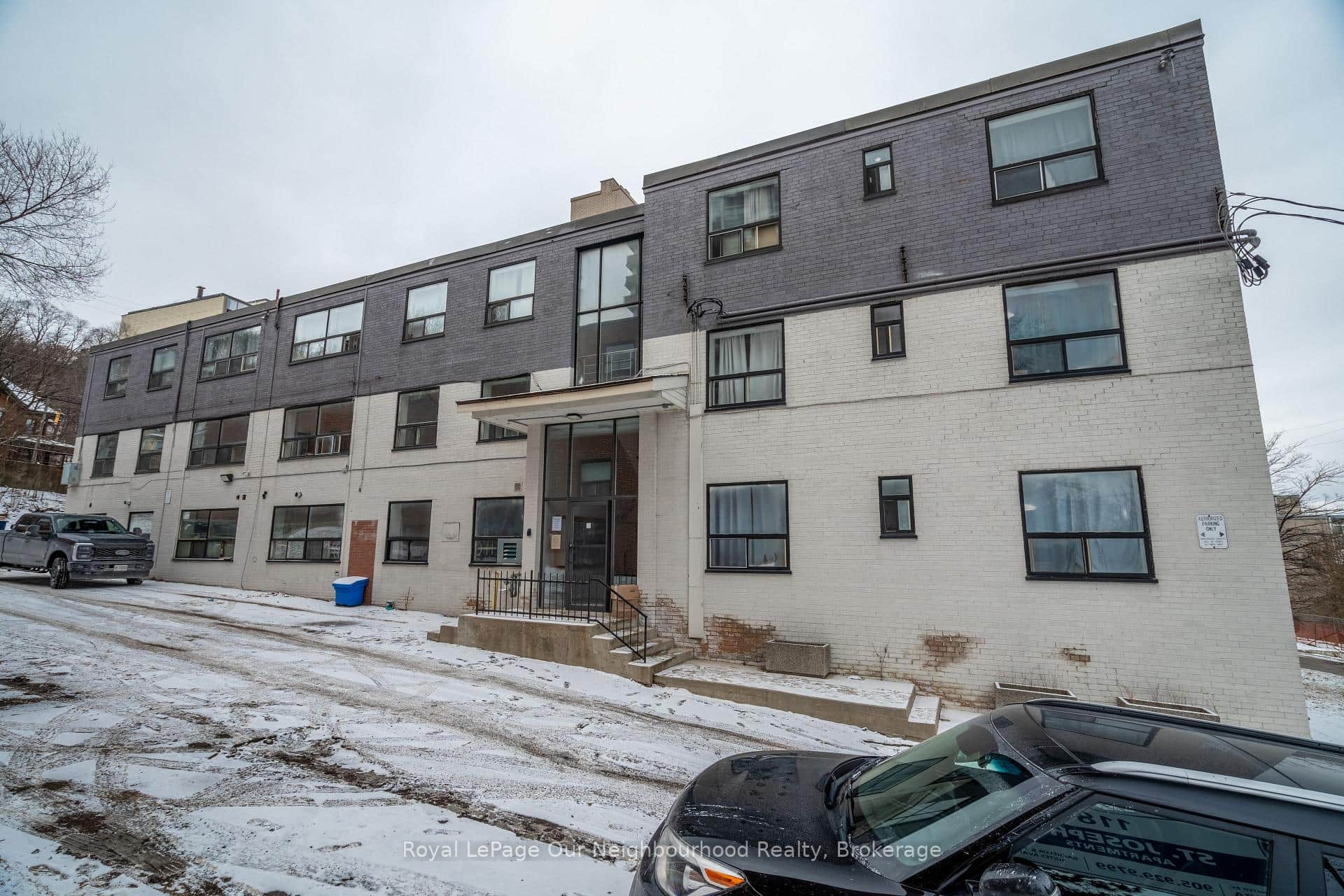 112 St. Joseph's Drive Unit 307