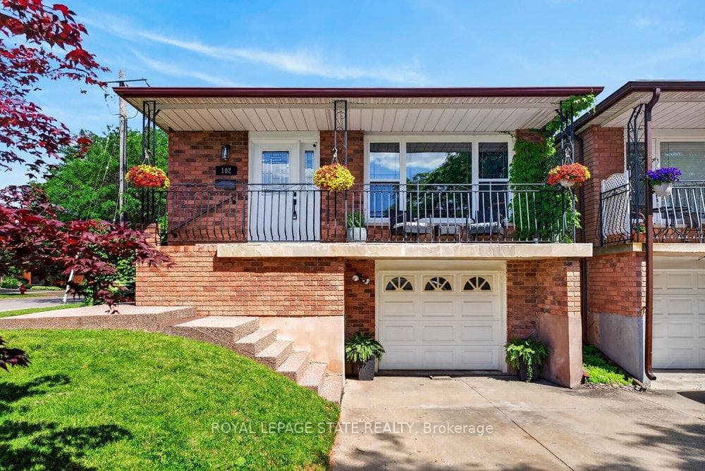 102 Birchlawn Drive