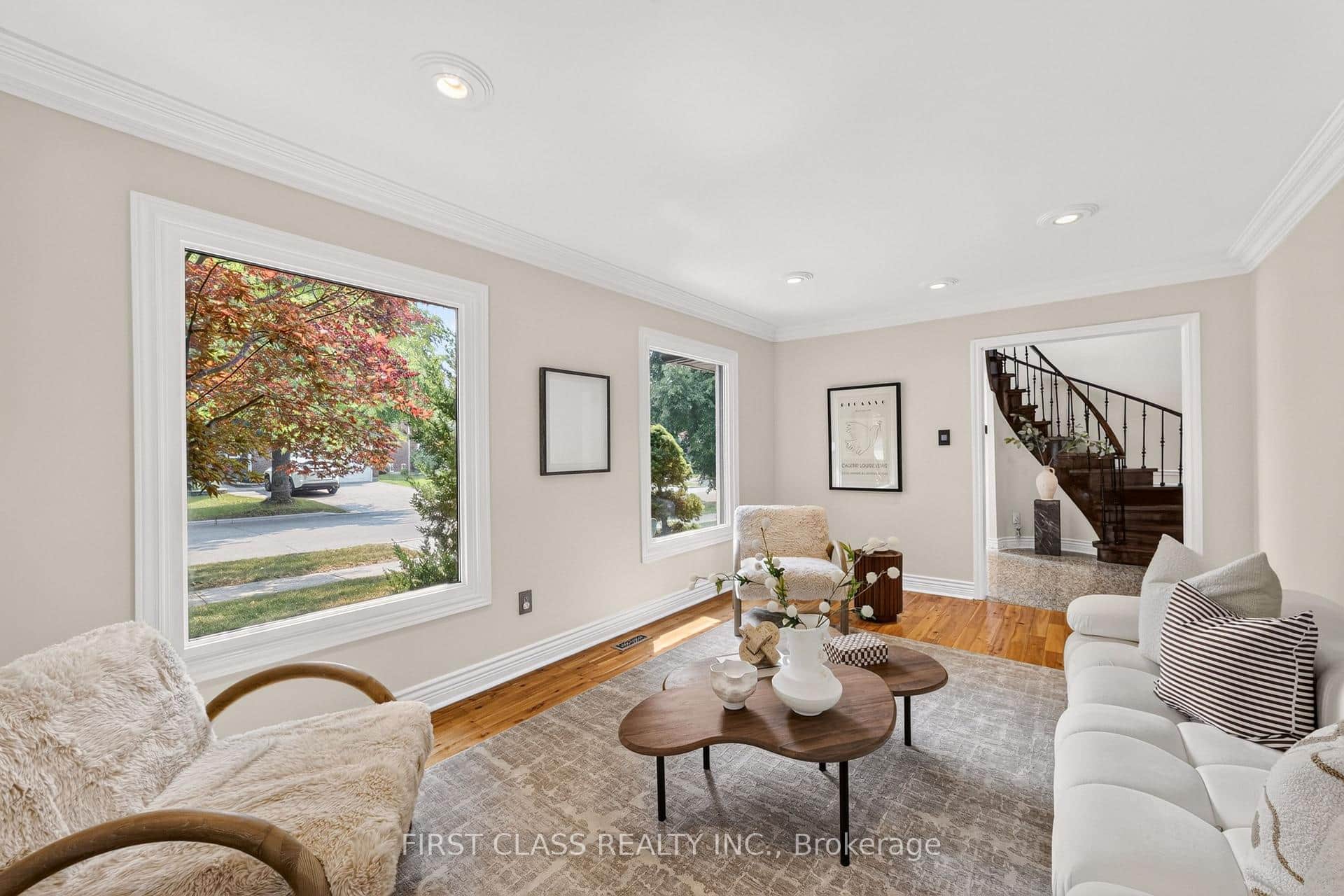 19 Tomlinson Circle