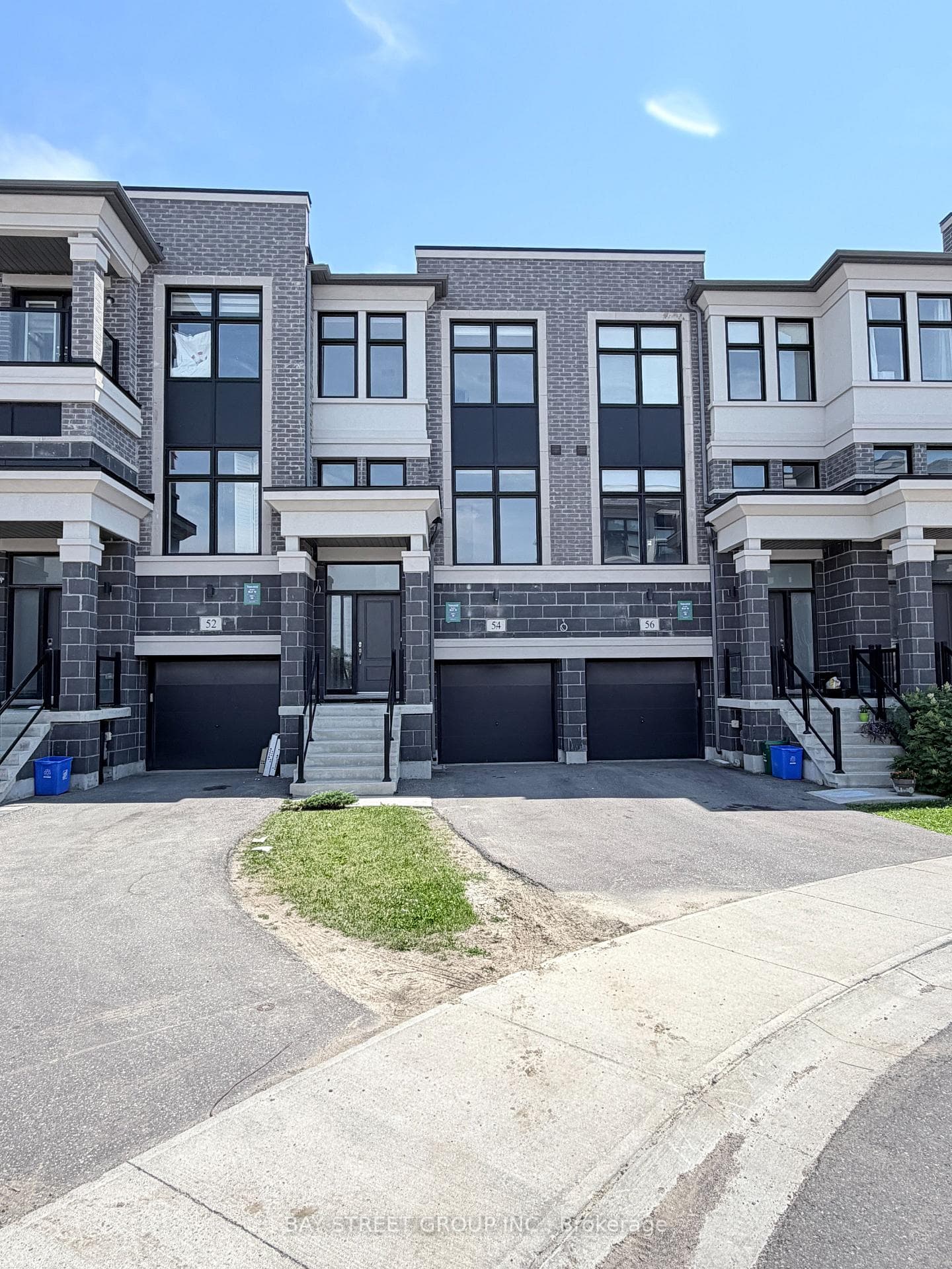 54 Pantheon Lane
