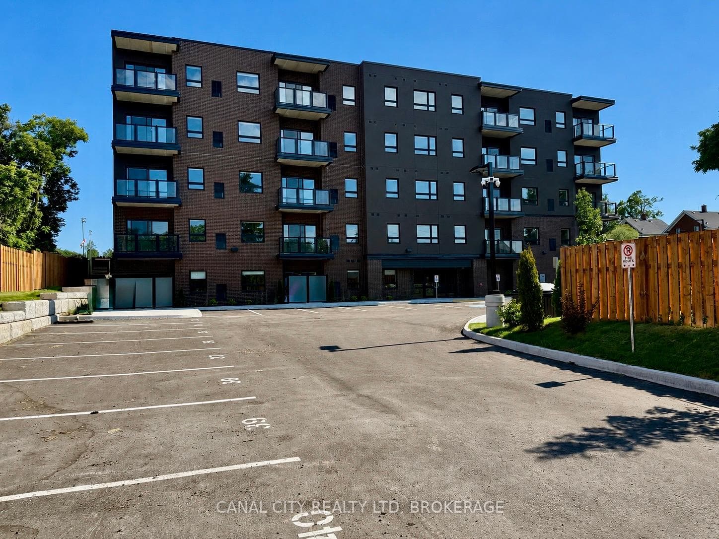 8 Hutt Lane Unit 506