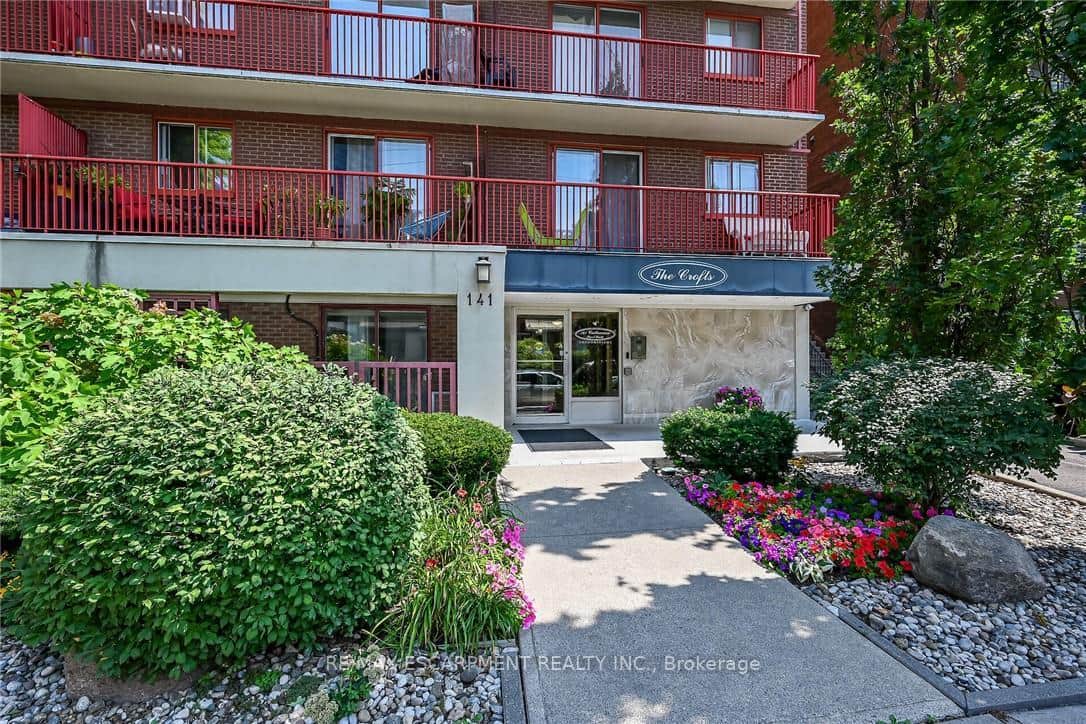 141 Catharine Street Unit 1004