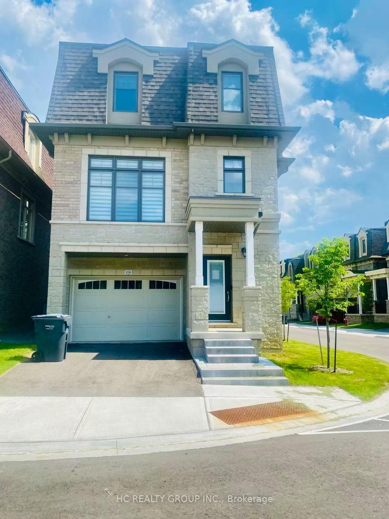 2130 Royal Gala Circle