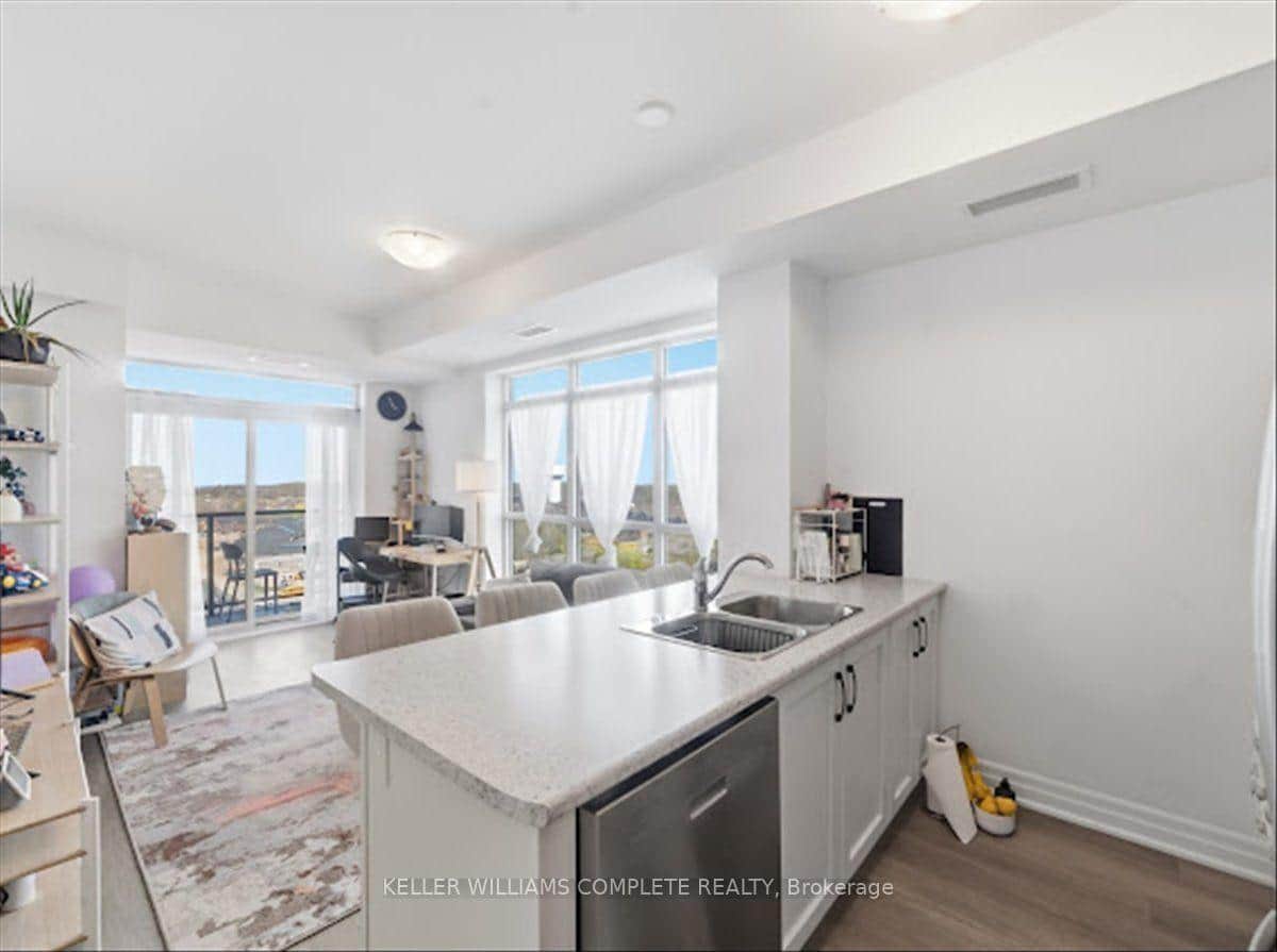 460 Dundas Street Unit 1109