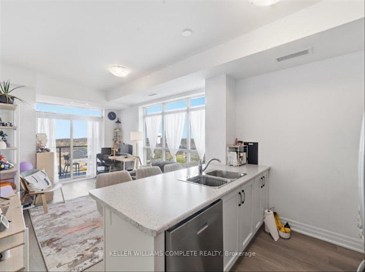 460 Dundas Street Unit 1109