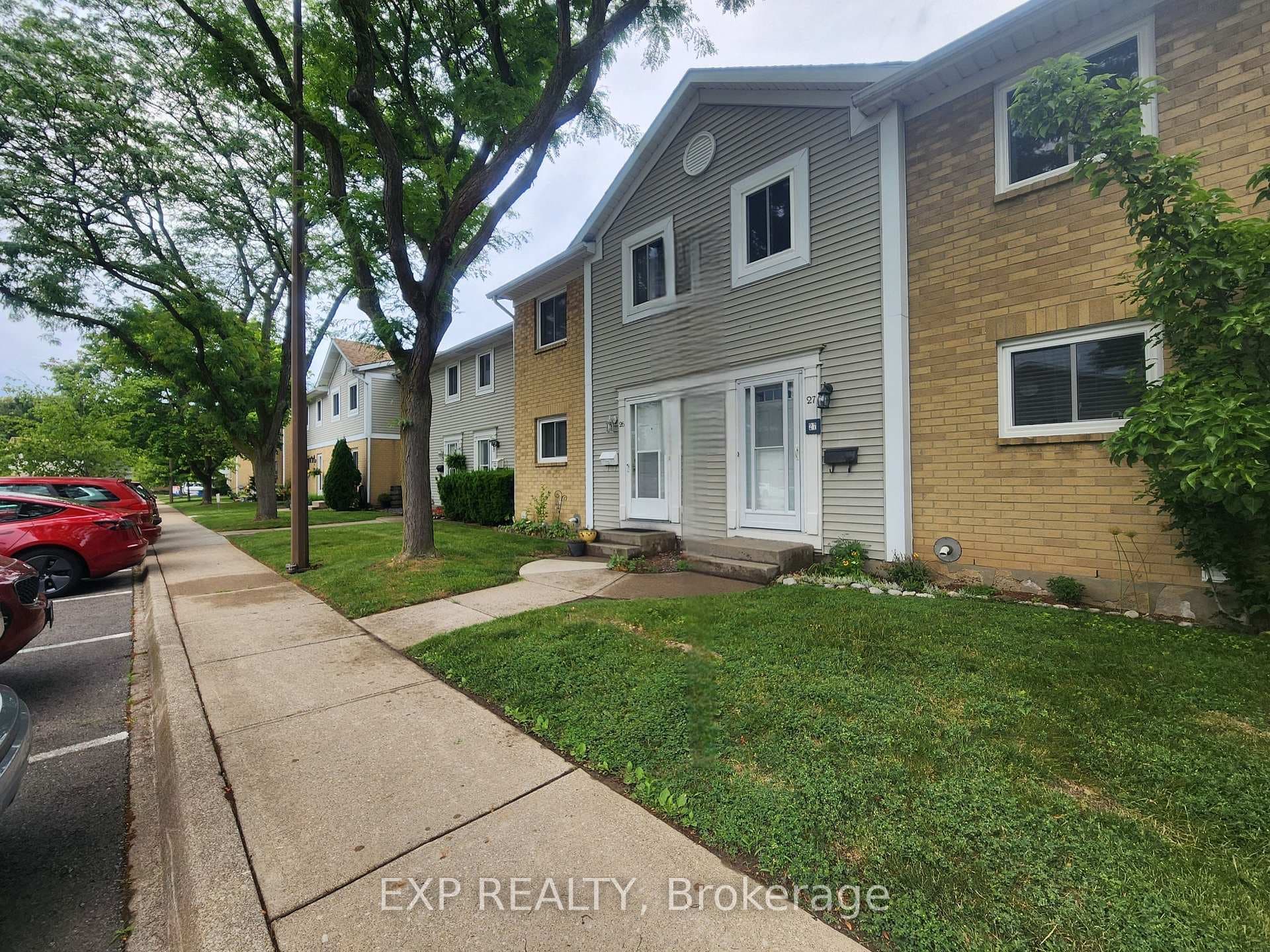 38 Elma Street Unit 27