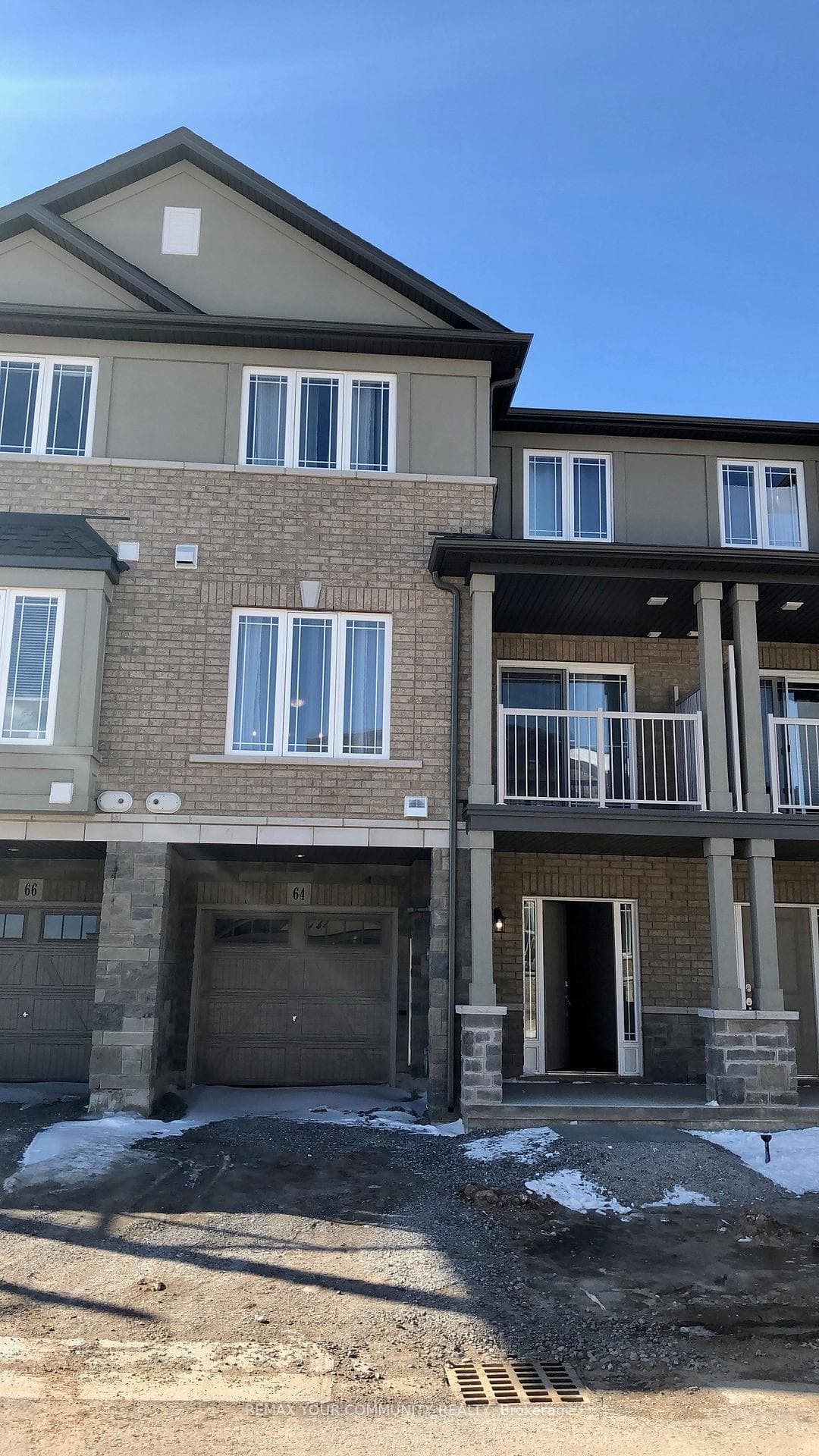 64 Waterlily Way