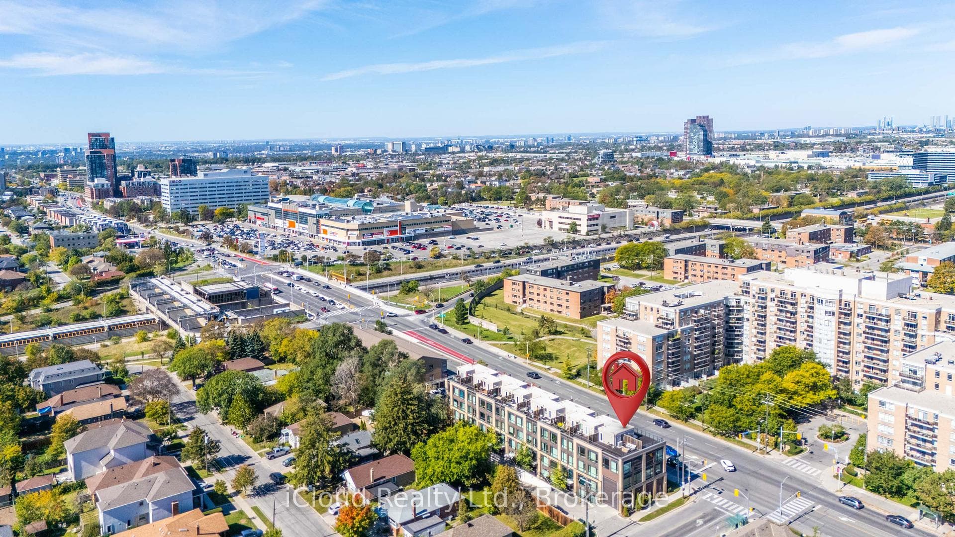 639 Lawrence Avenue Unit 305