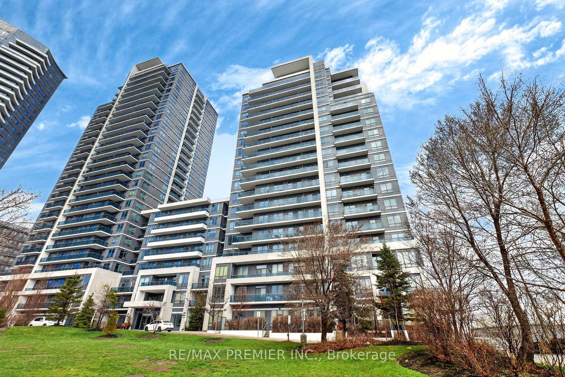 7167 Yonge Street Unit 608