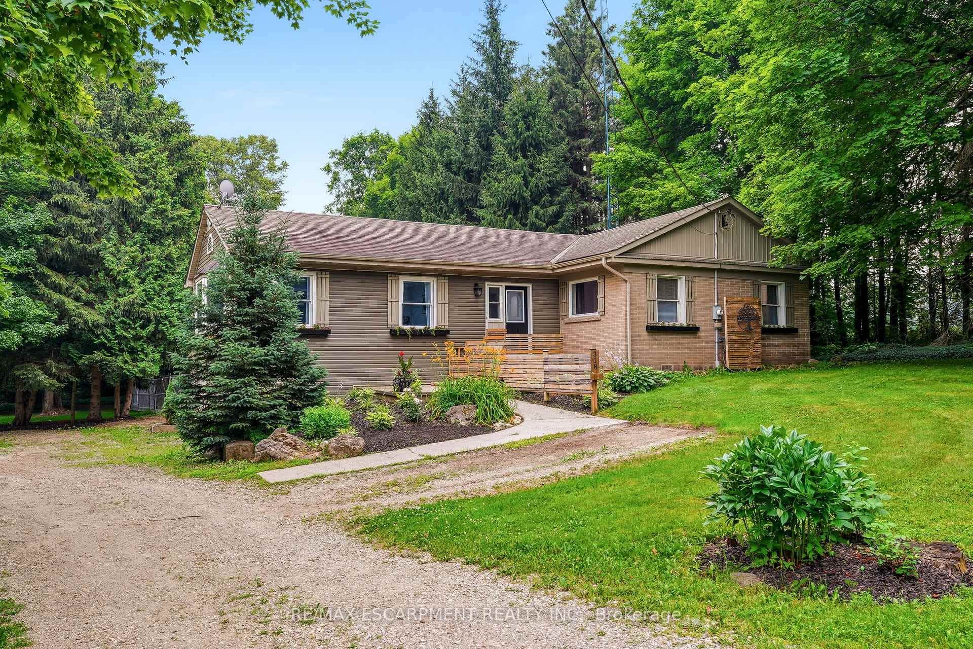 318 10th Concession Road E N/A