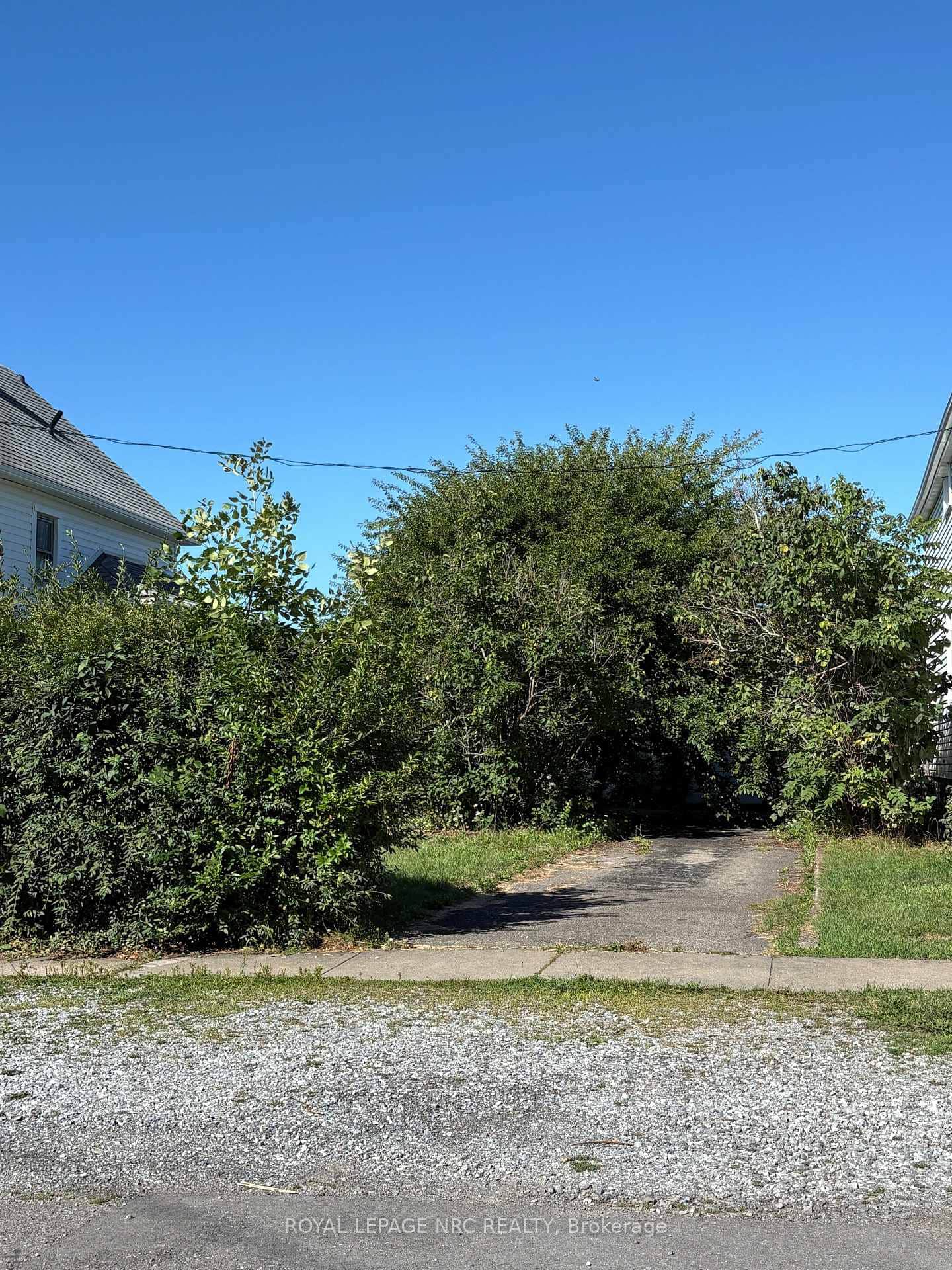 LT 337 PL 836 Humboldt Parkway