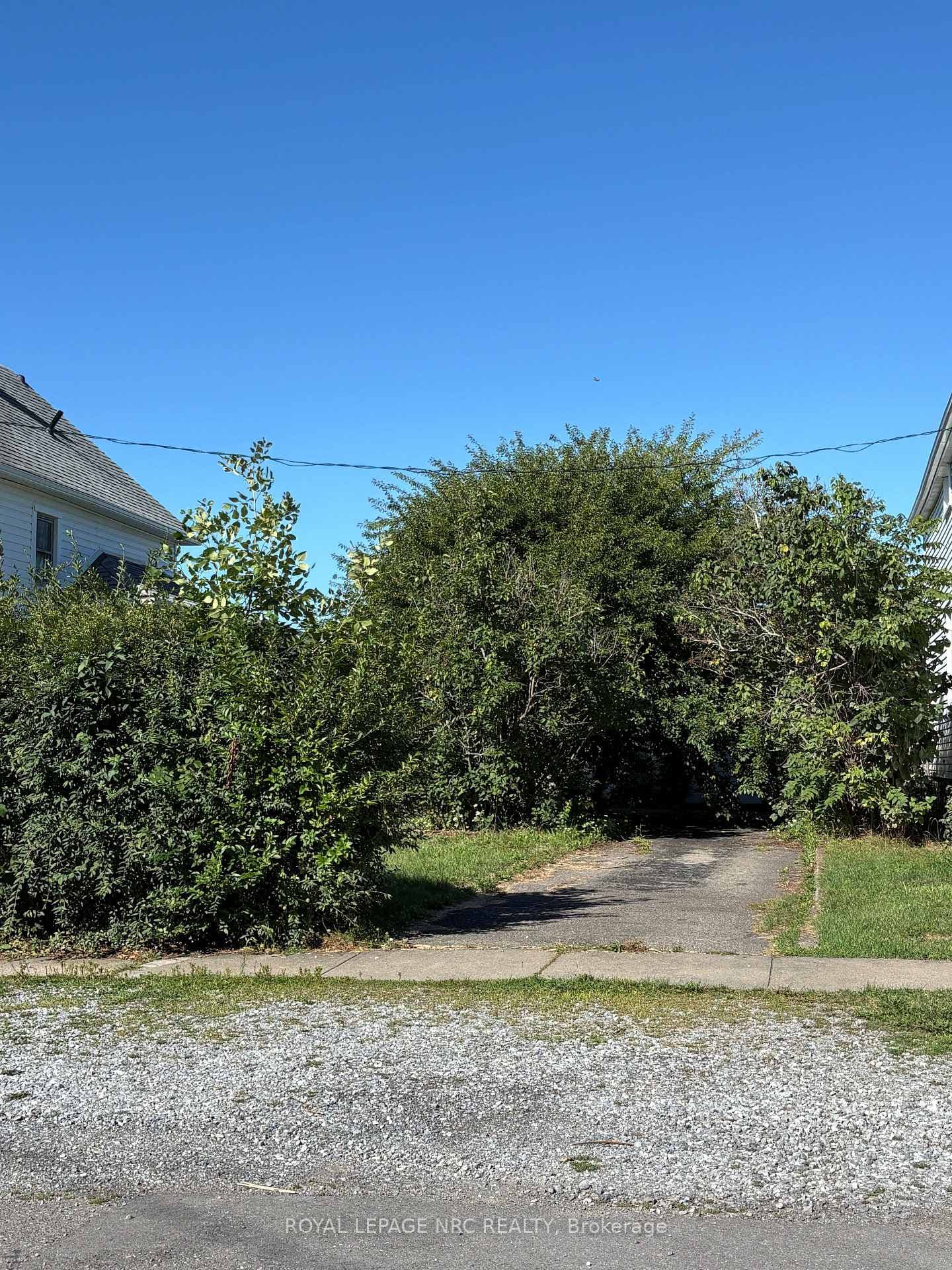LT 337 PL 836 Humboldt Parkway