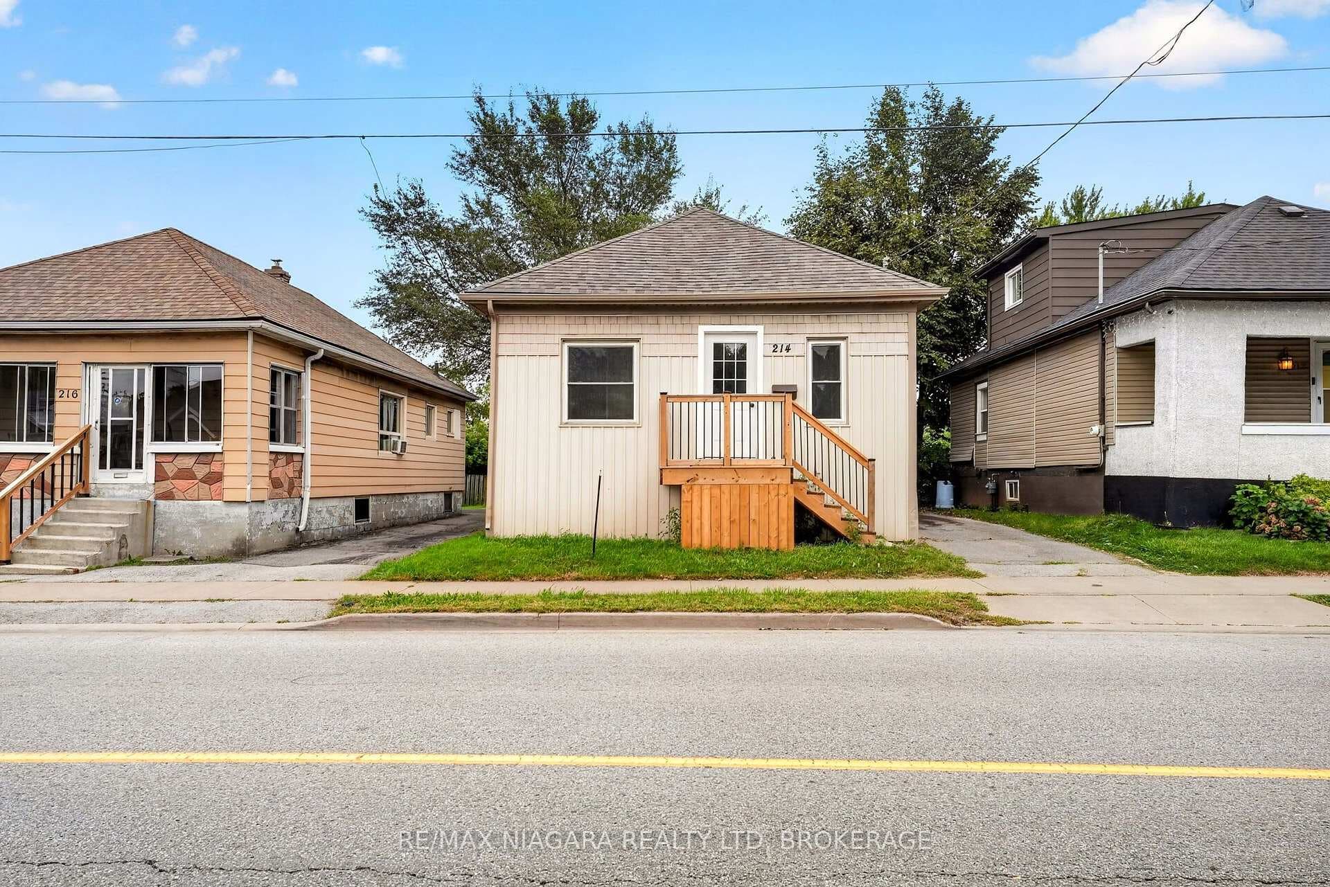 214 NIAGARA Street