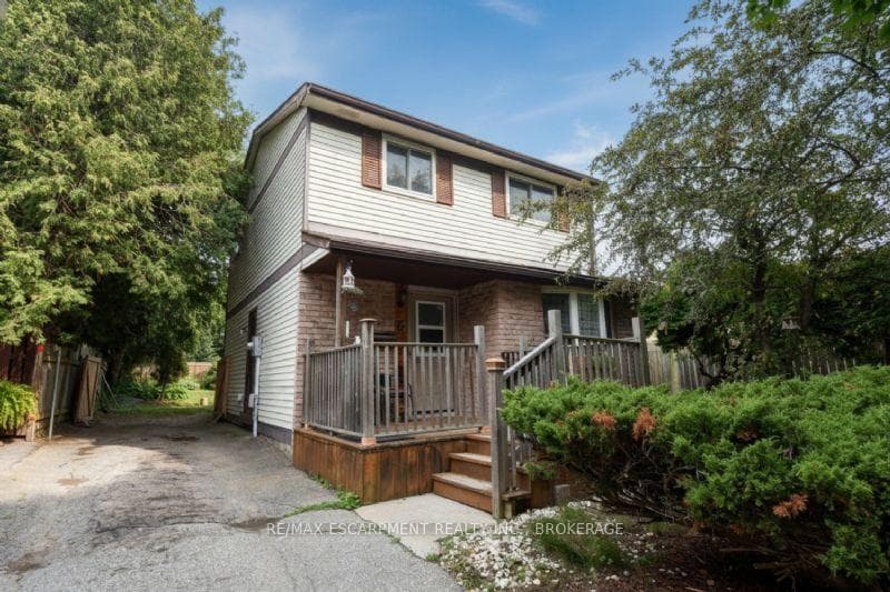 6 Viscount Road