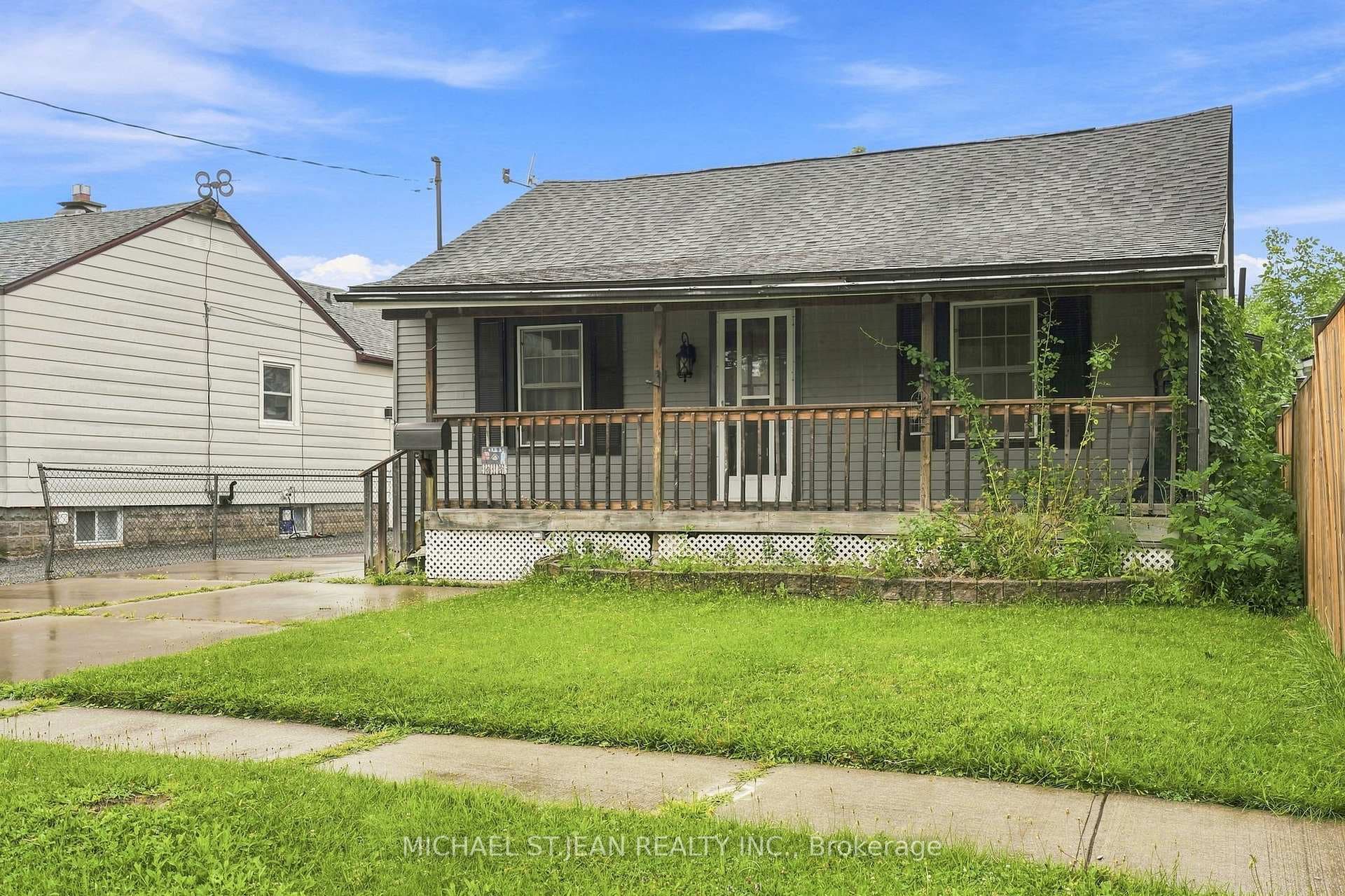 4 Hilda Street