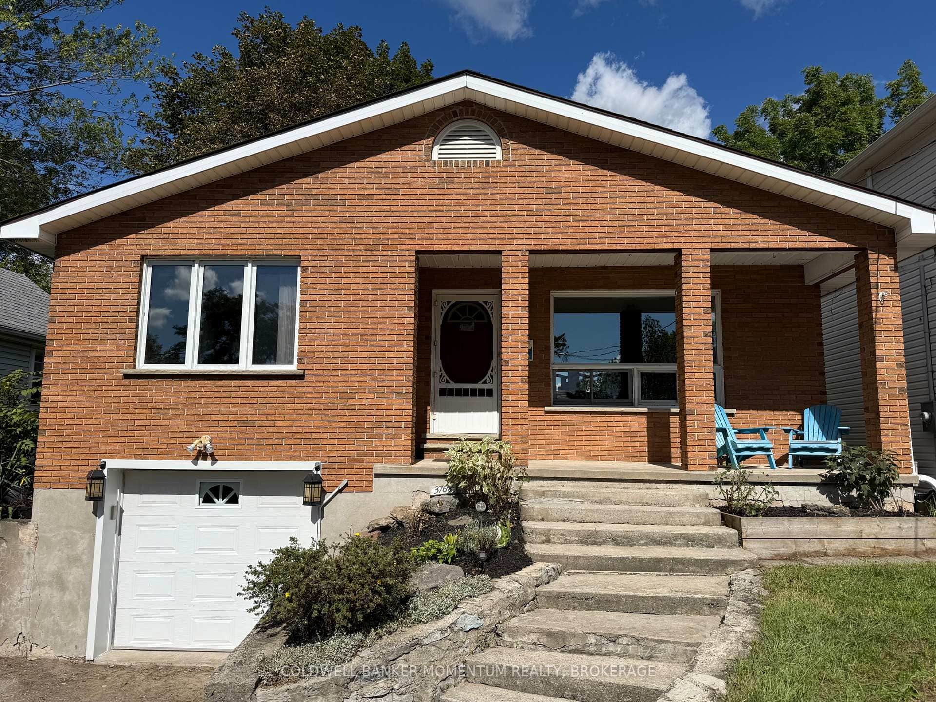 Front face of home - PROFESSIONAL PHOTOS TO FOLLOW
