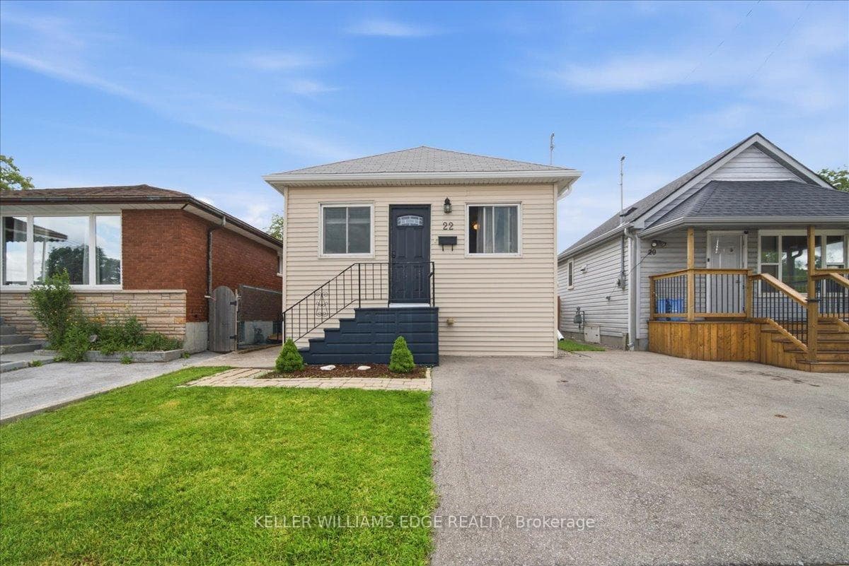 22 Delena Avenue