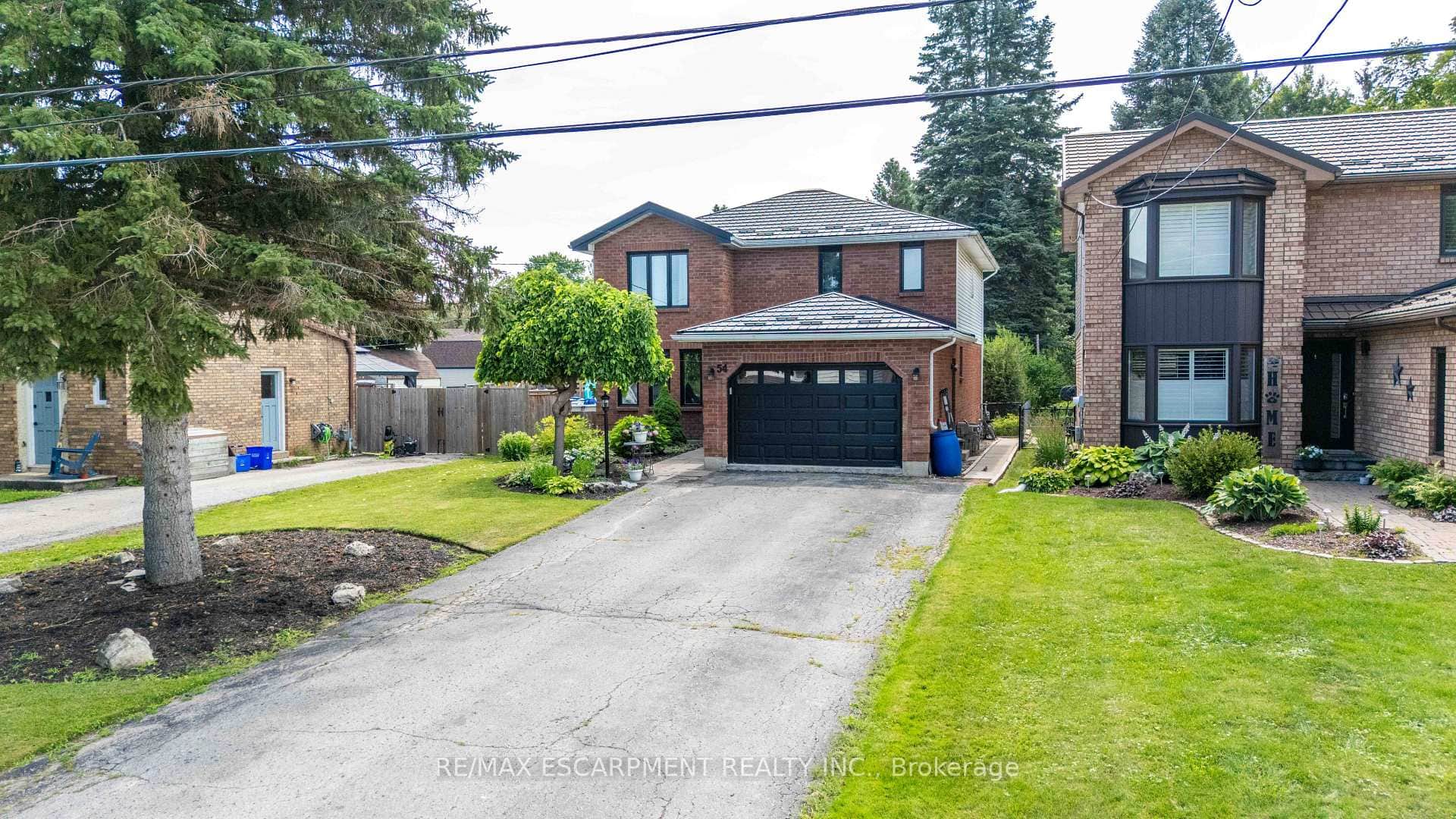 54 SELKIRK Street