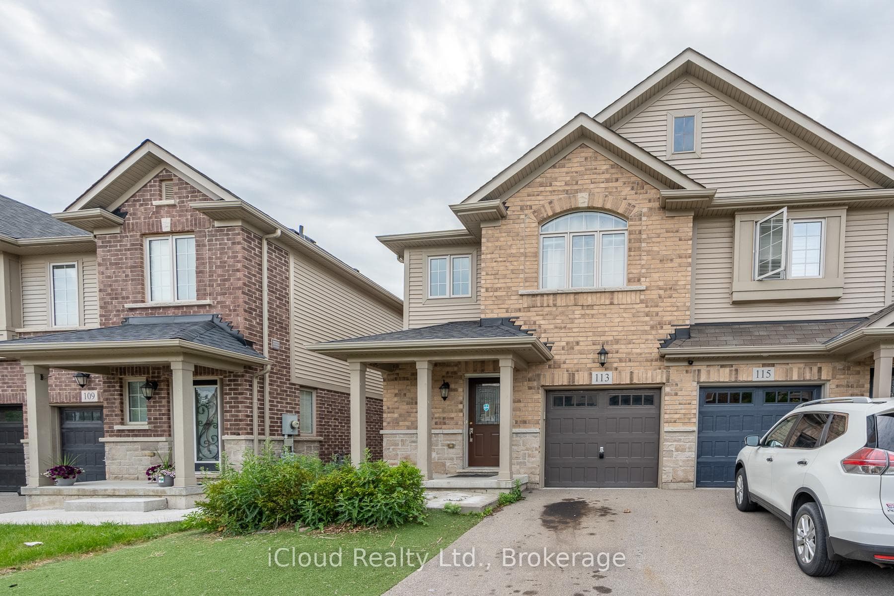 113 Echovalley Drive