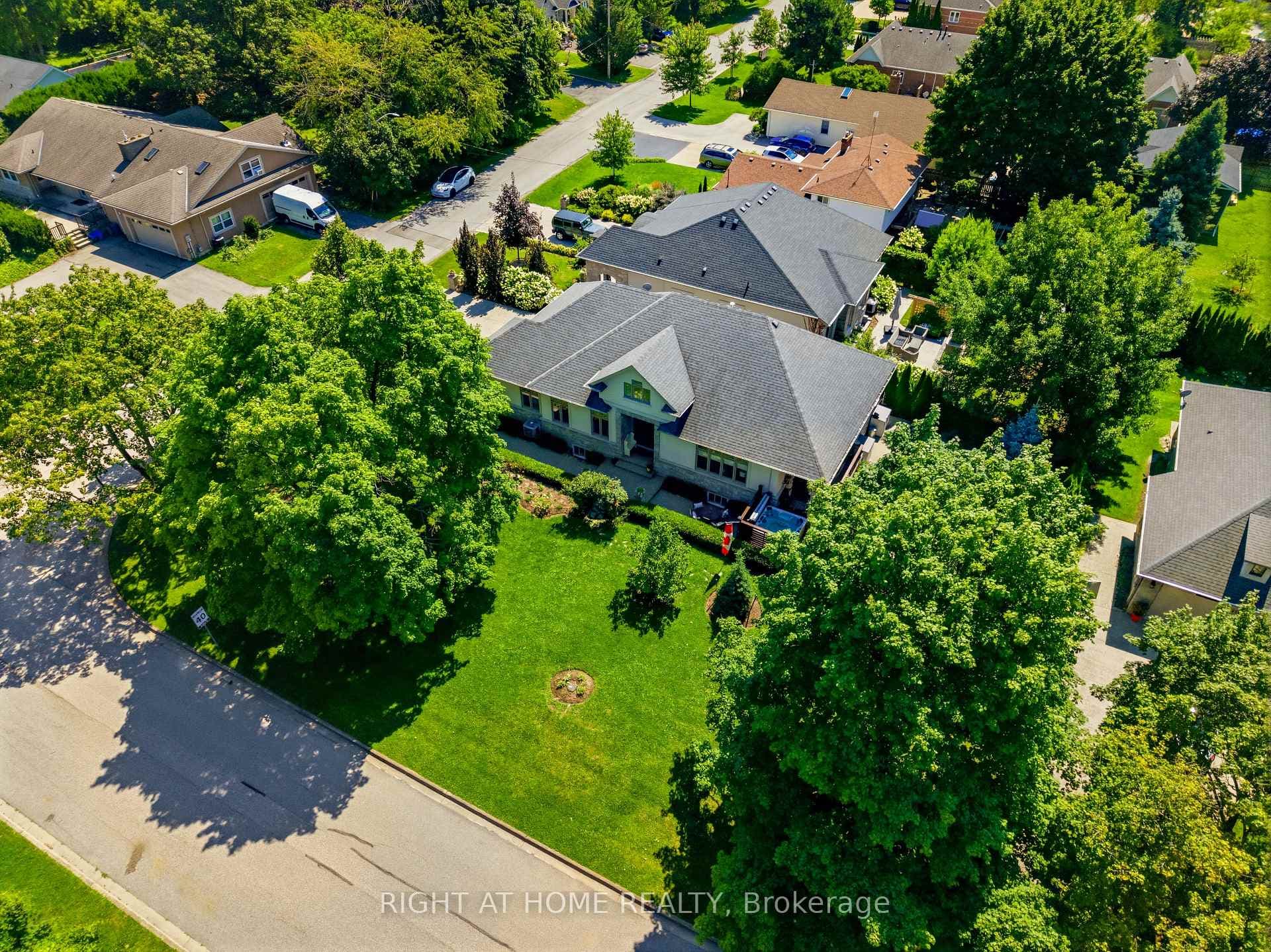 411 Nassau Street