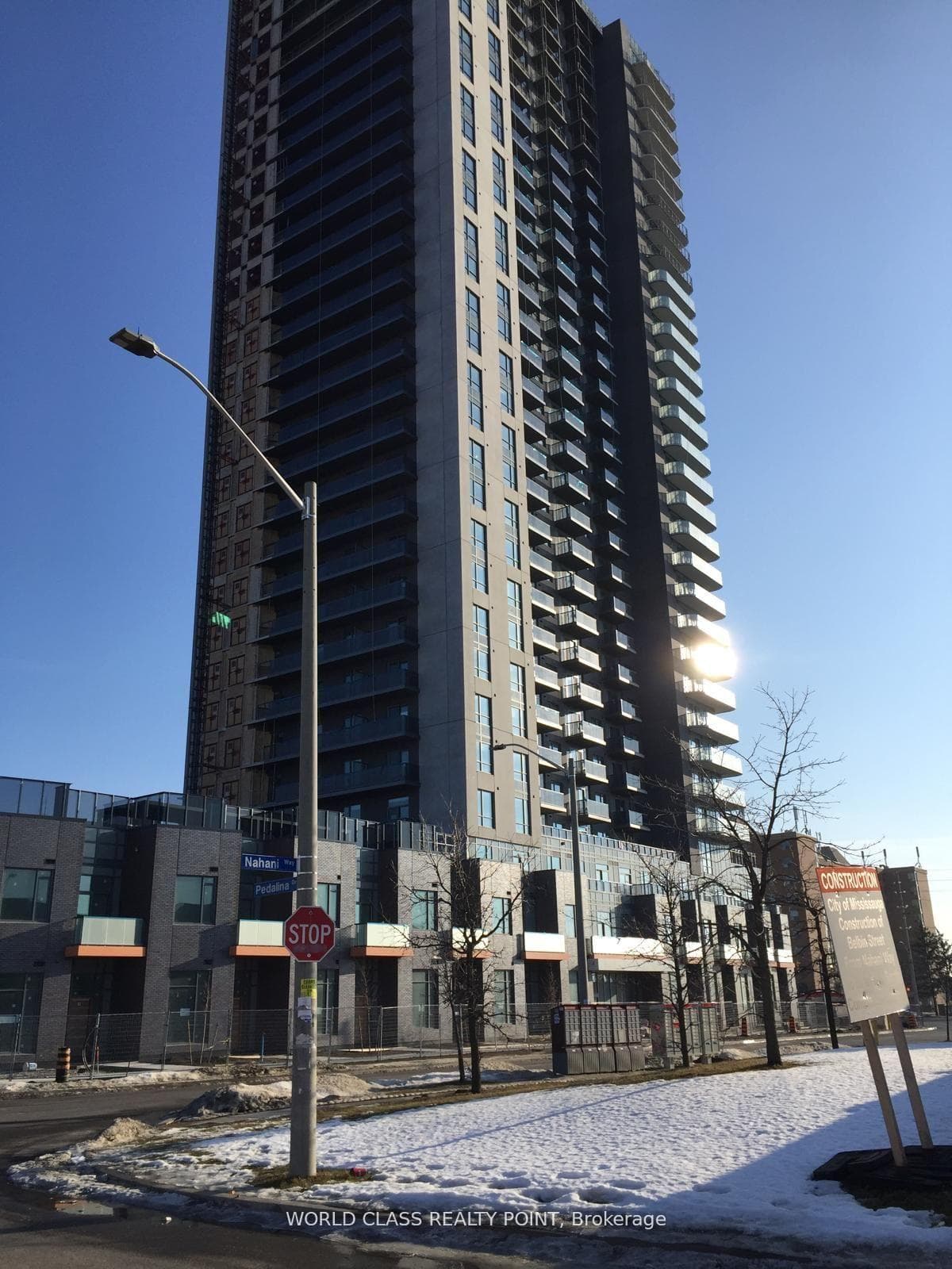8 Nahani Way Unit 702