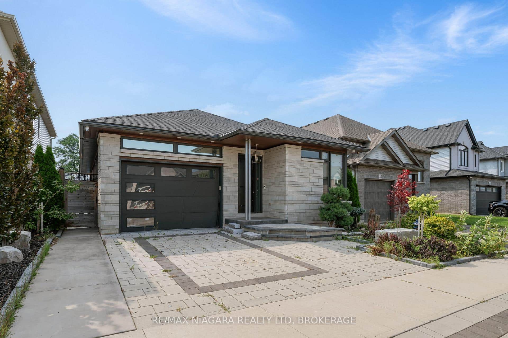 Beautiful bungalow with professional landscaping