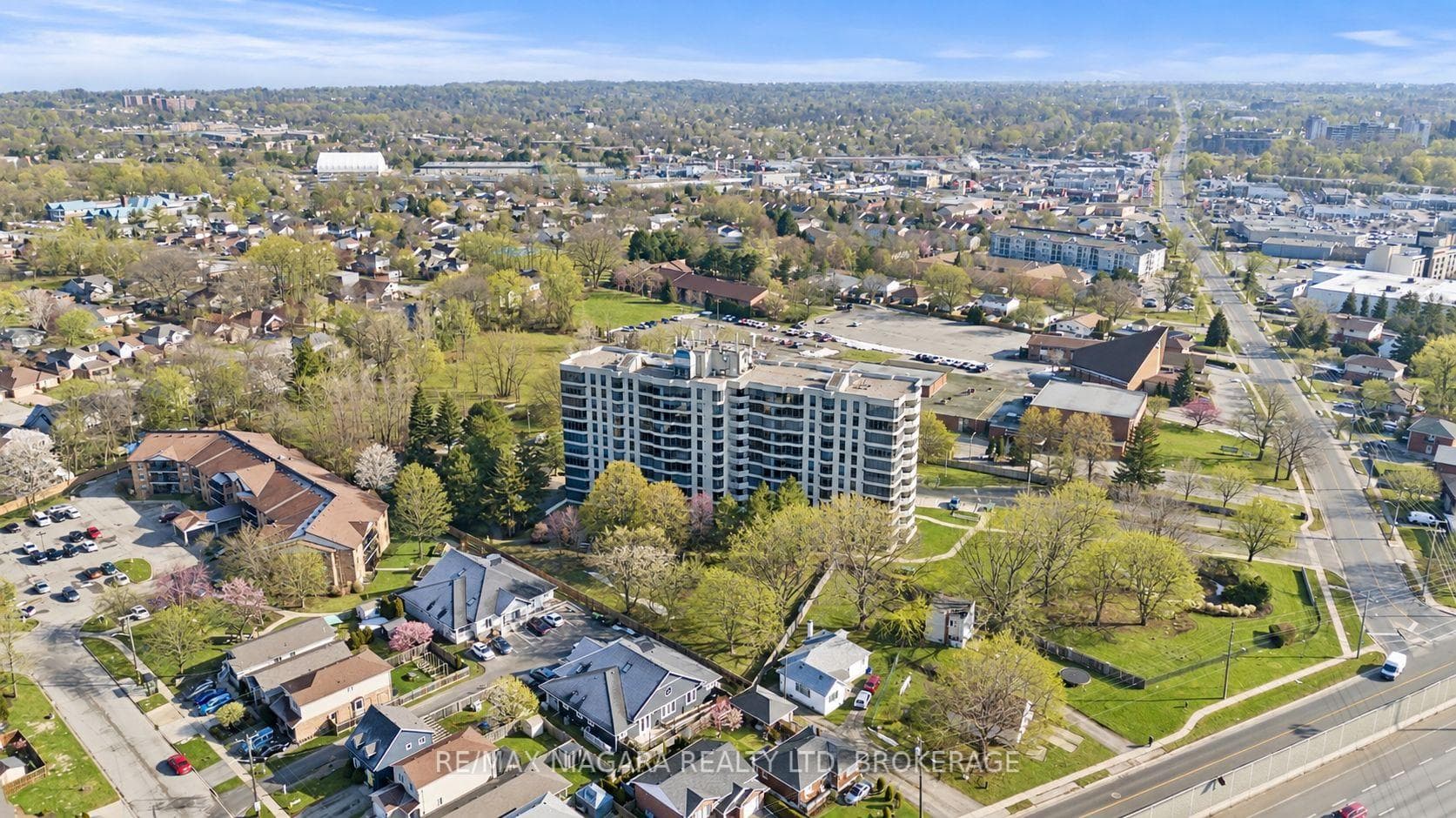 81 Scott Street Unit 601