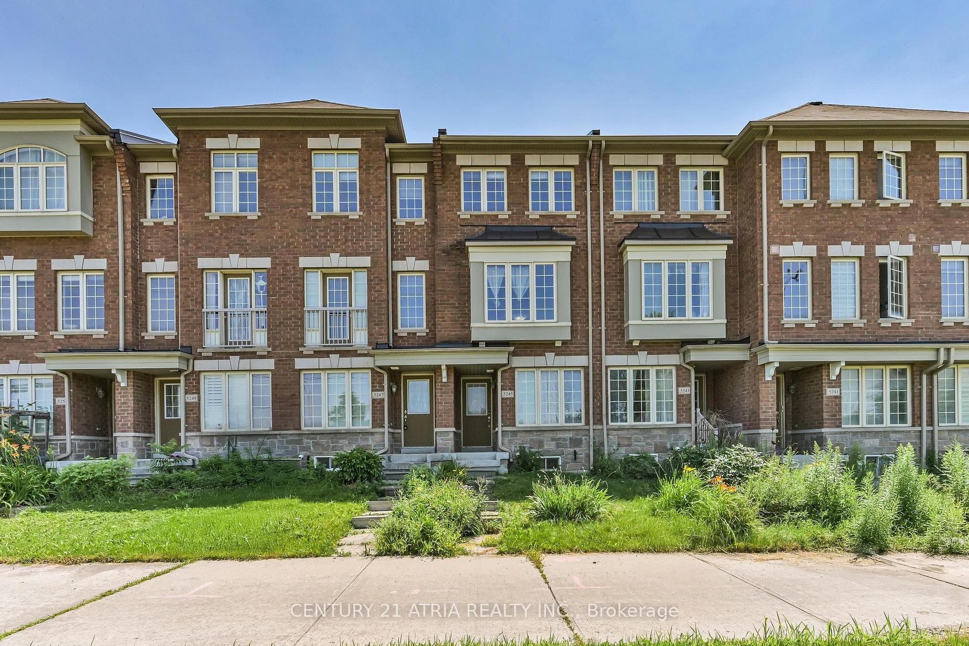 5245 Major Mackenzie Drive