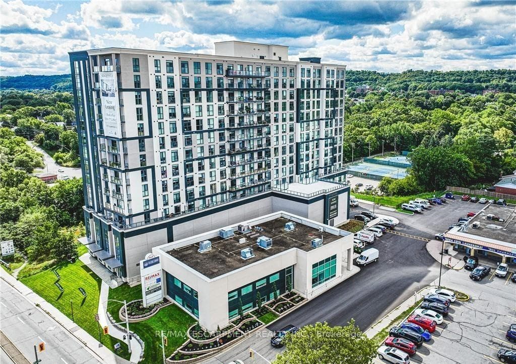 870 Queenston Road Unit 511