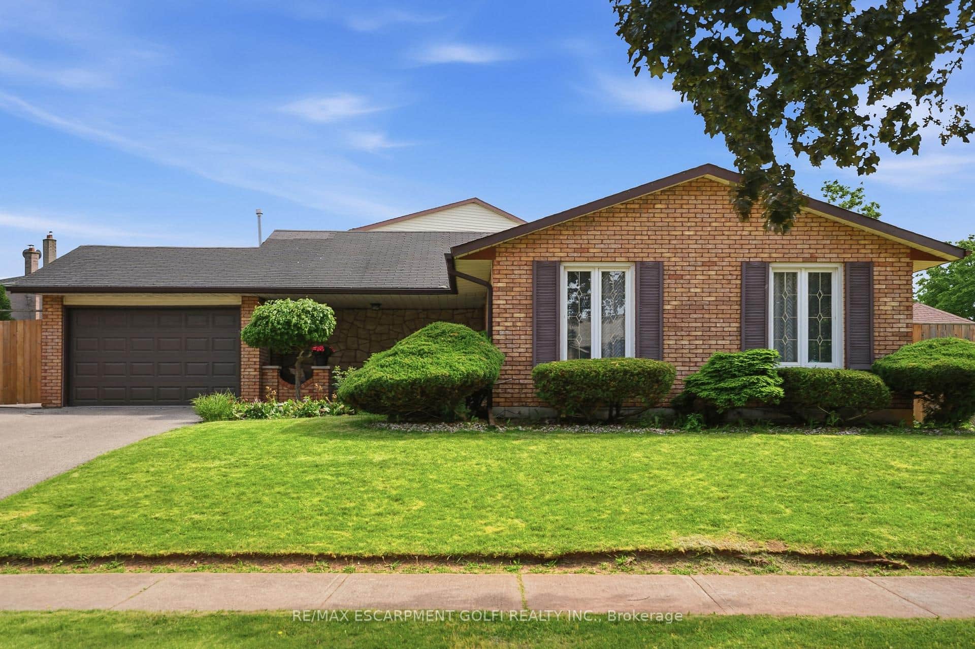 2 LORING Crescent