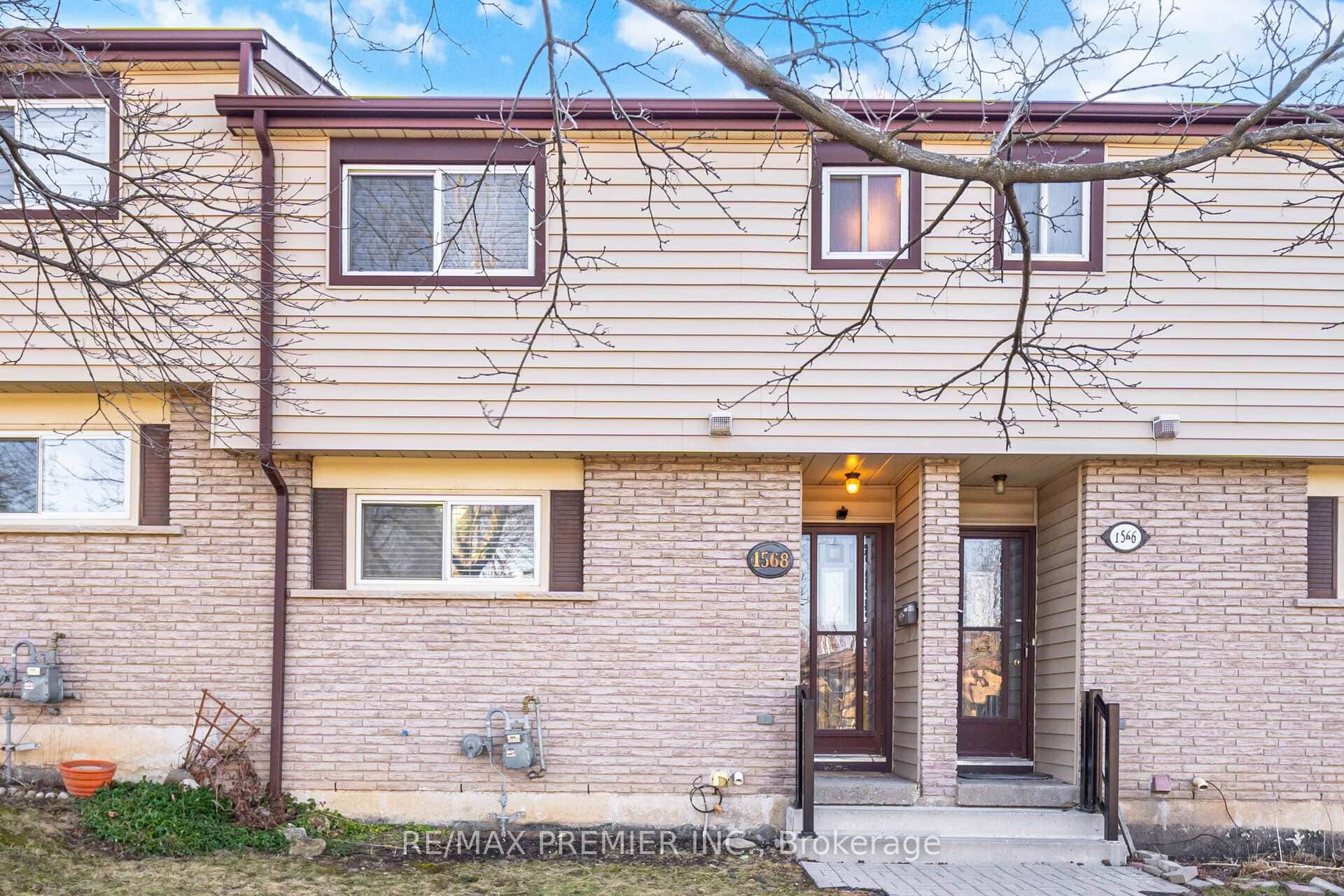 1568 Garth Street Unit 32A
