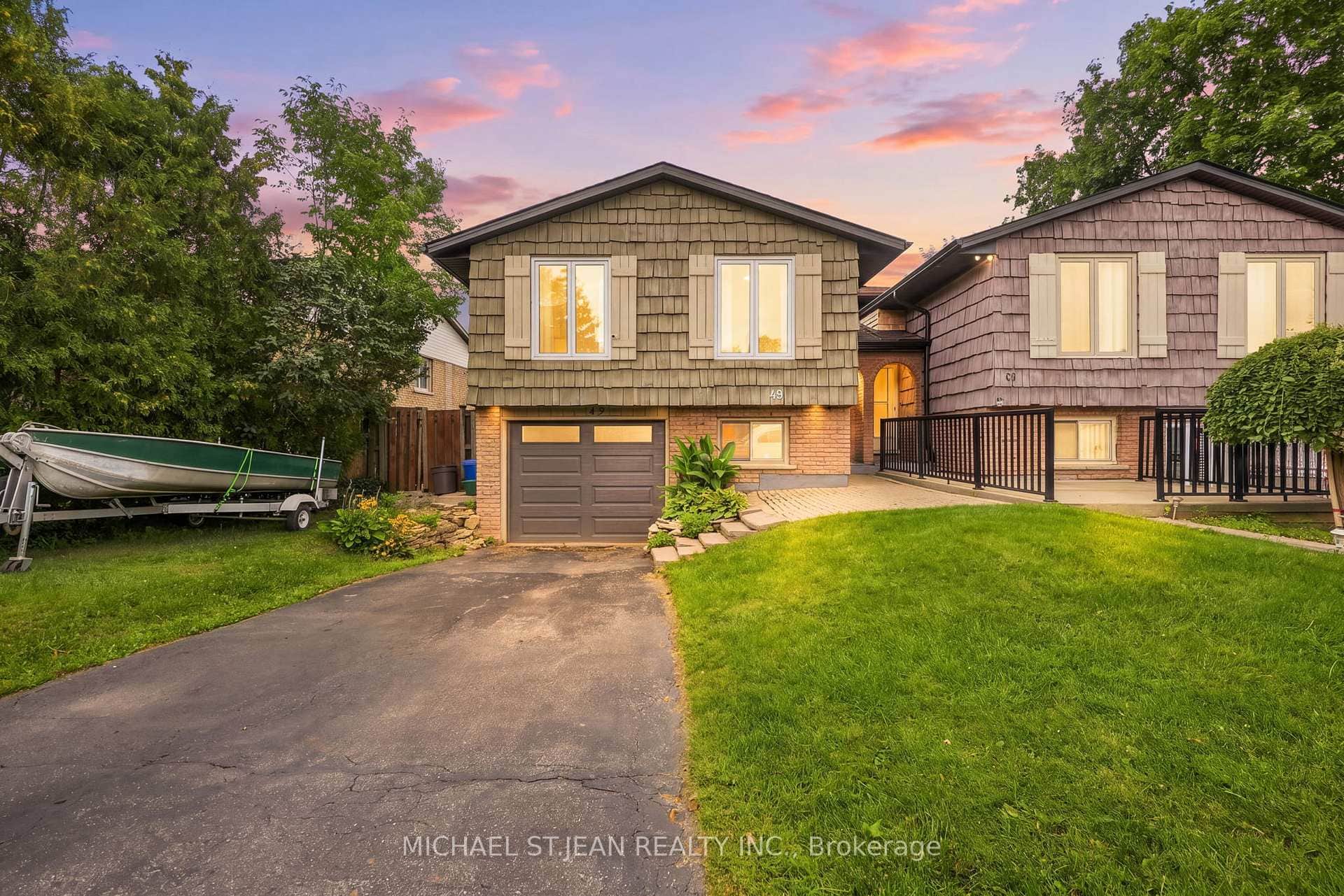49 Markson Crescent
