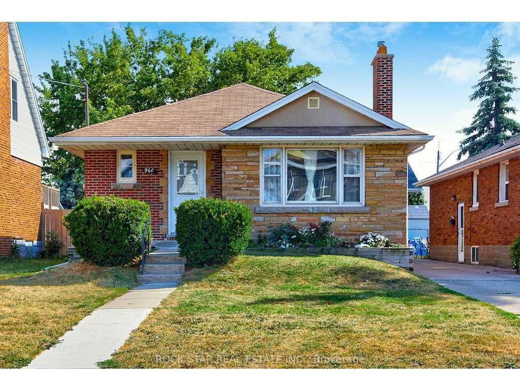 960 Dunsmure Road Unit Main