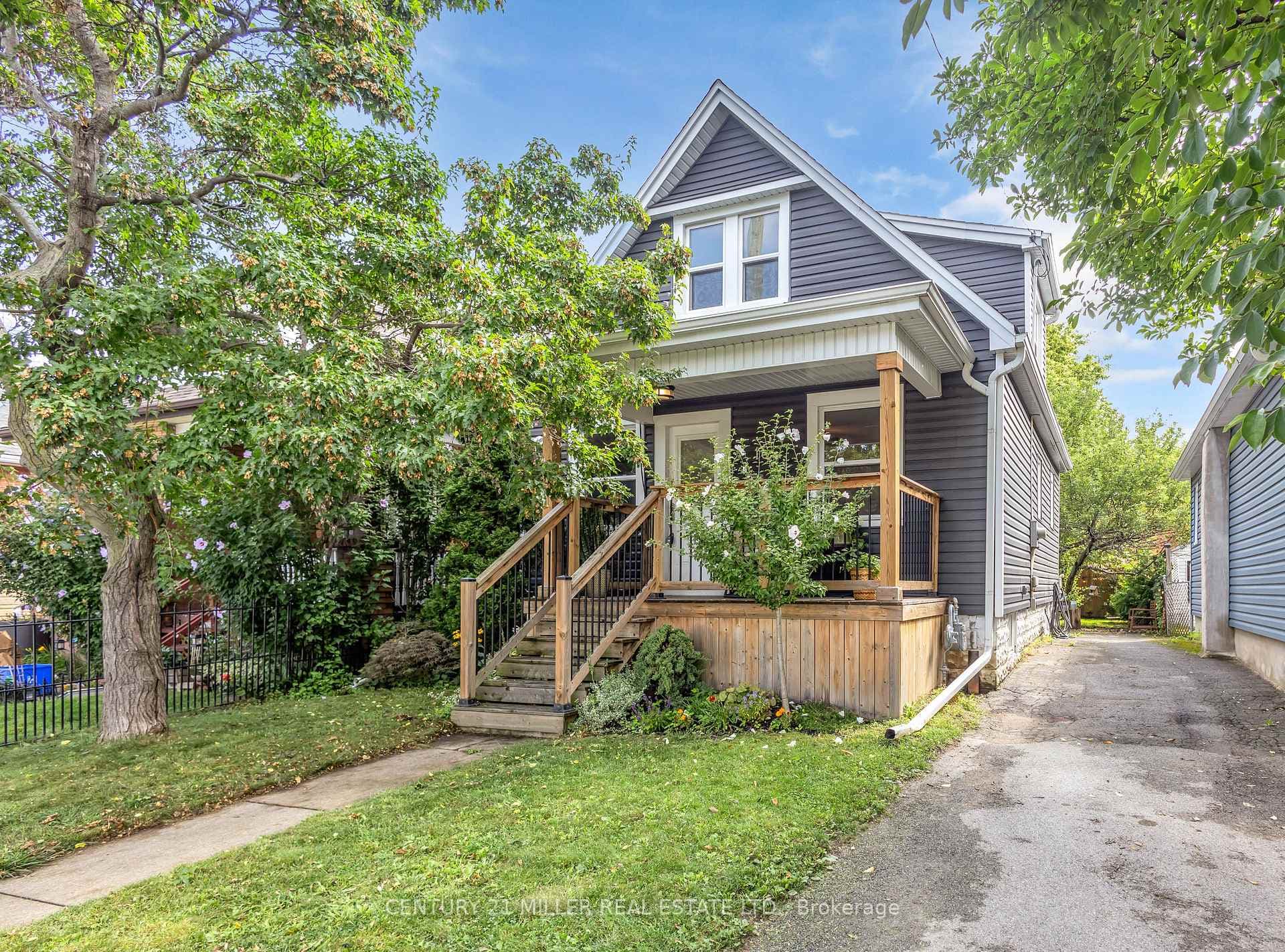 16 Wexford Avenue