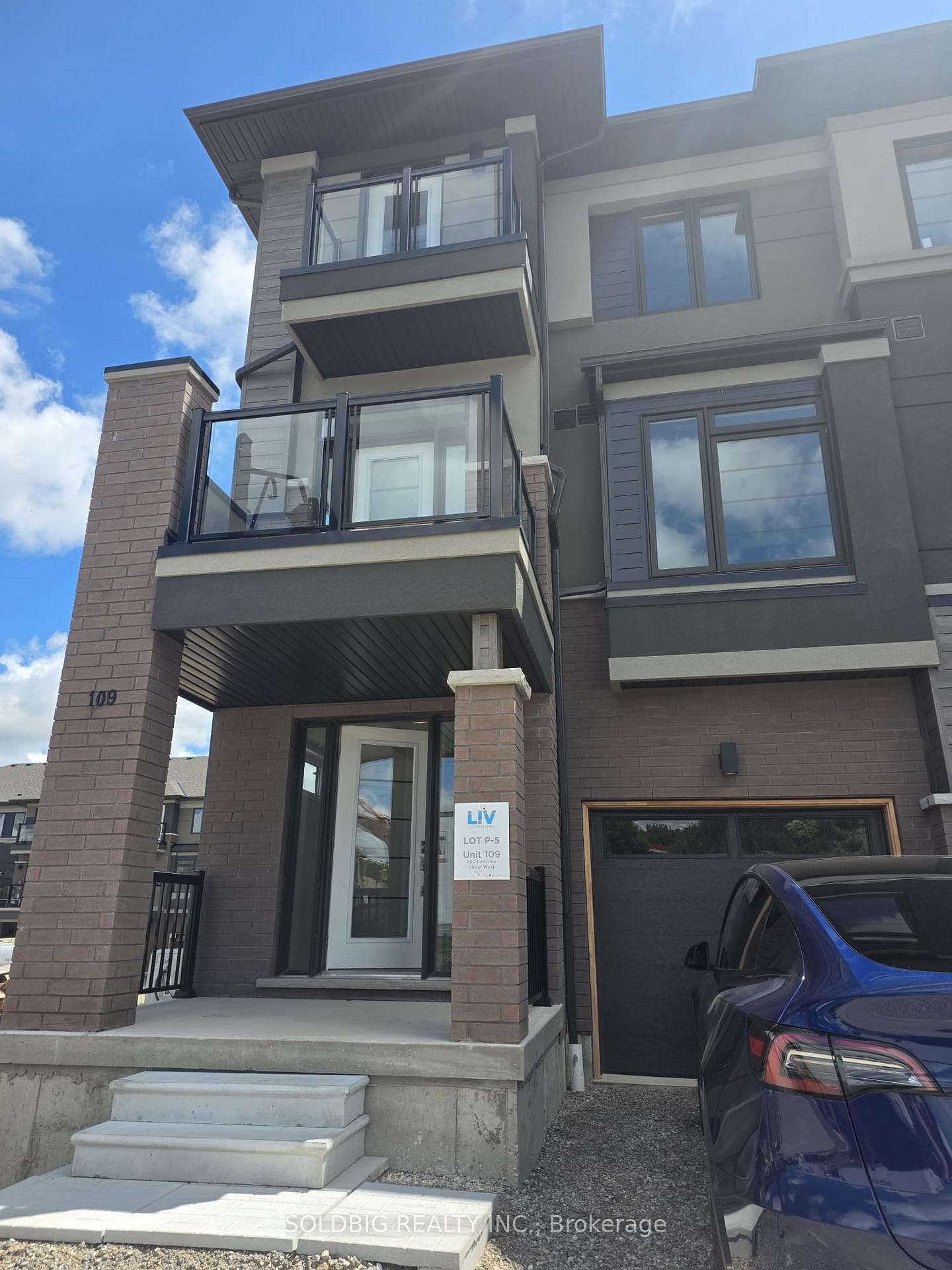660 Colborne Street Unit 109