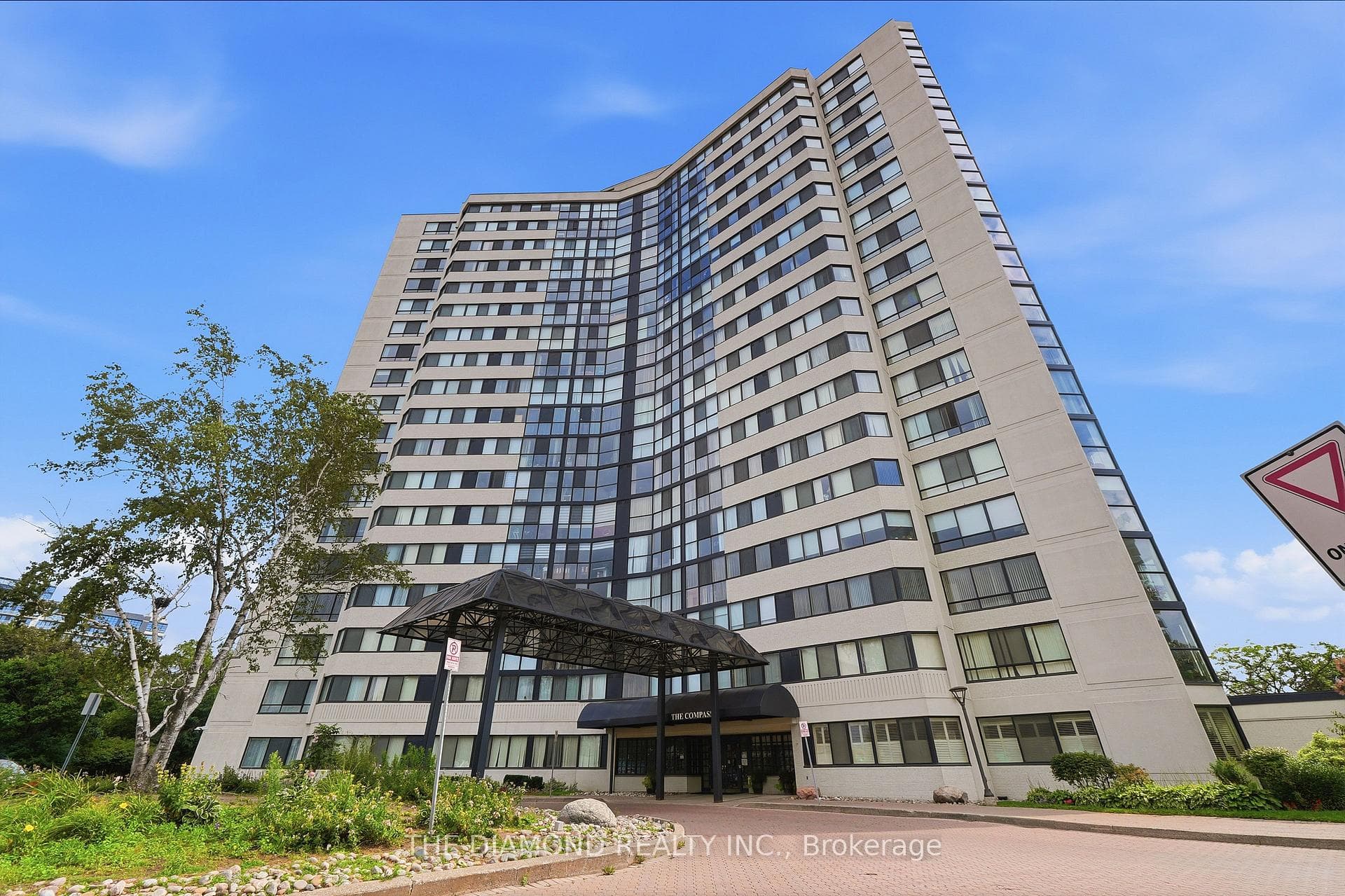 1360 Rathburn Road Unit 1805