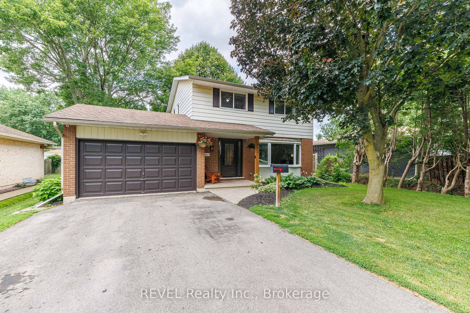 853 South Pelham Road