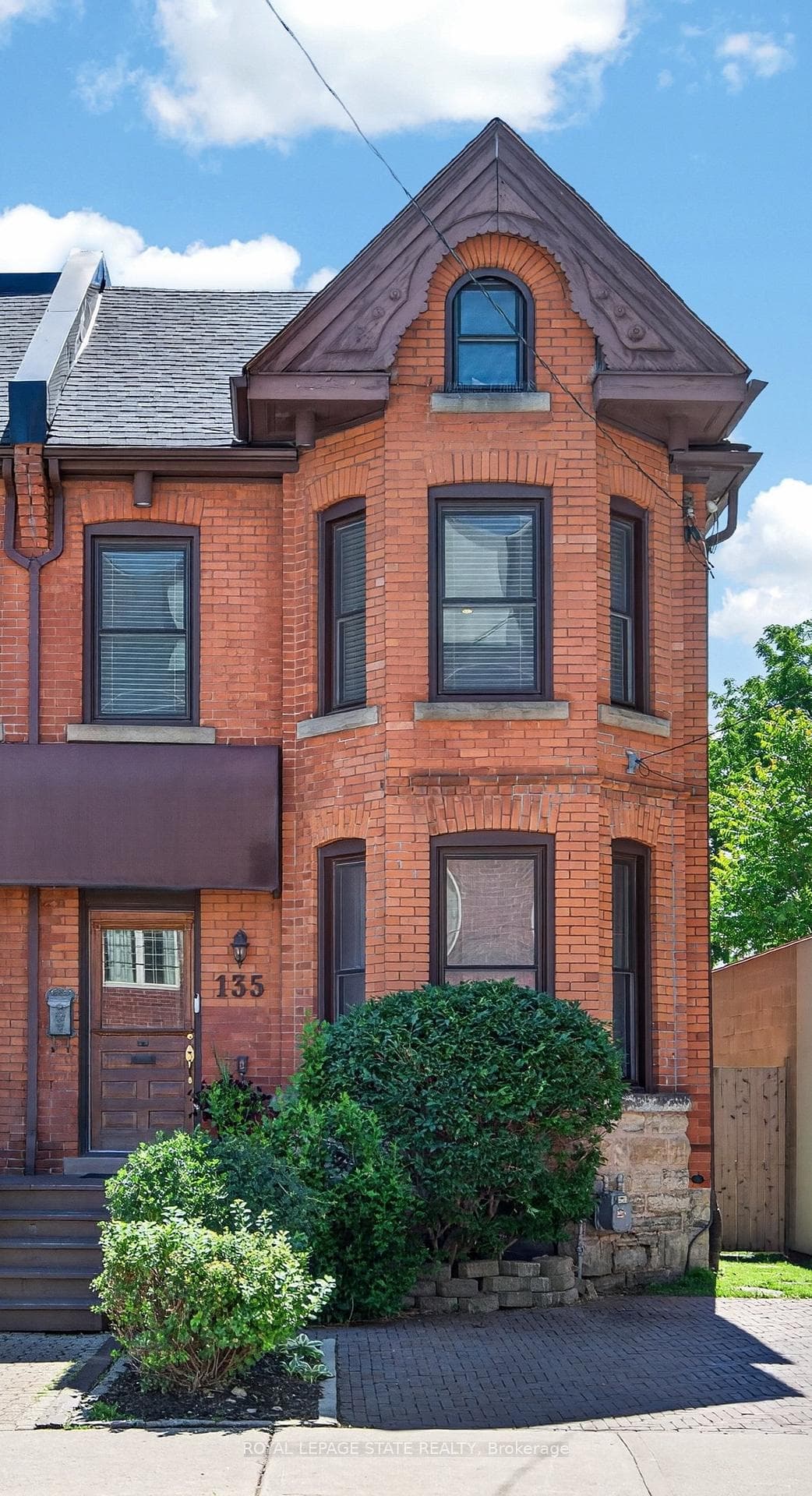 135 Catharine Street