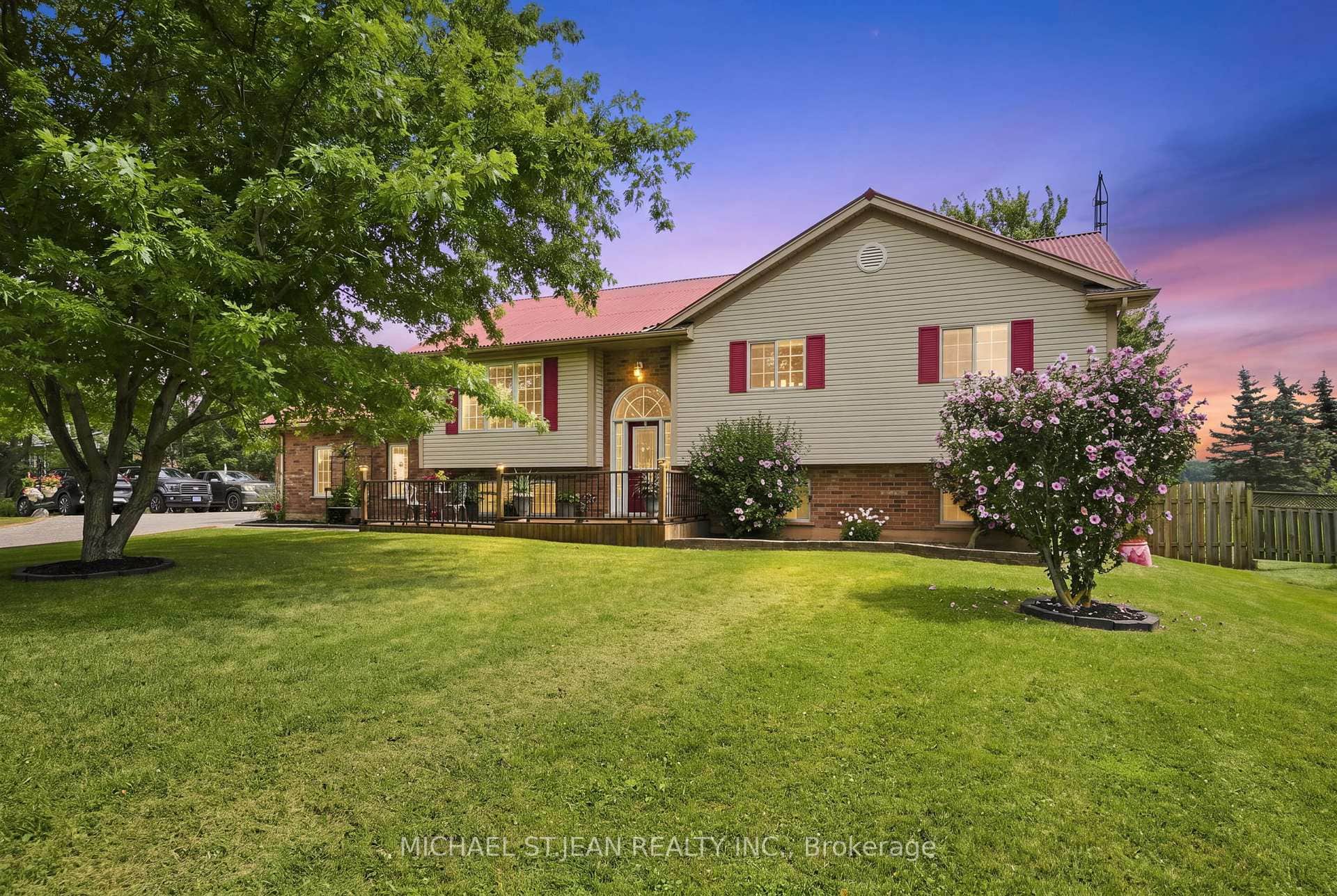 3557 Grimsby Road