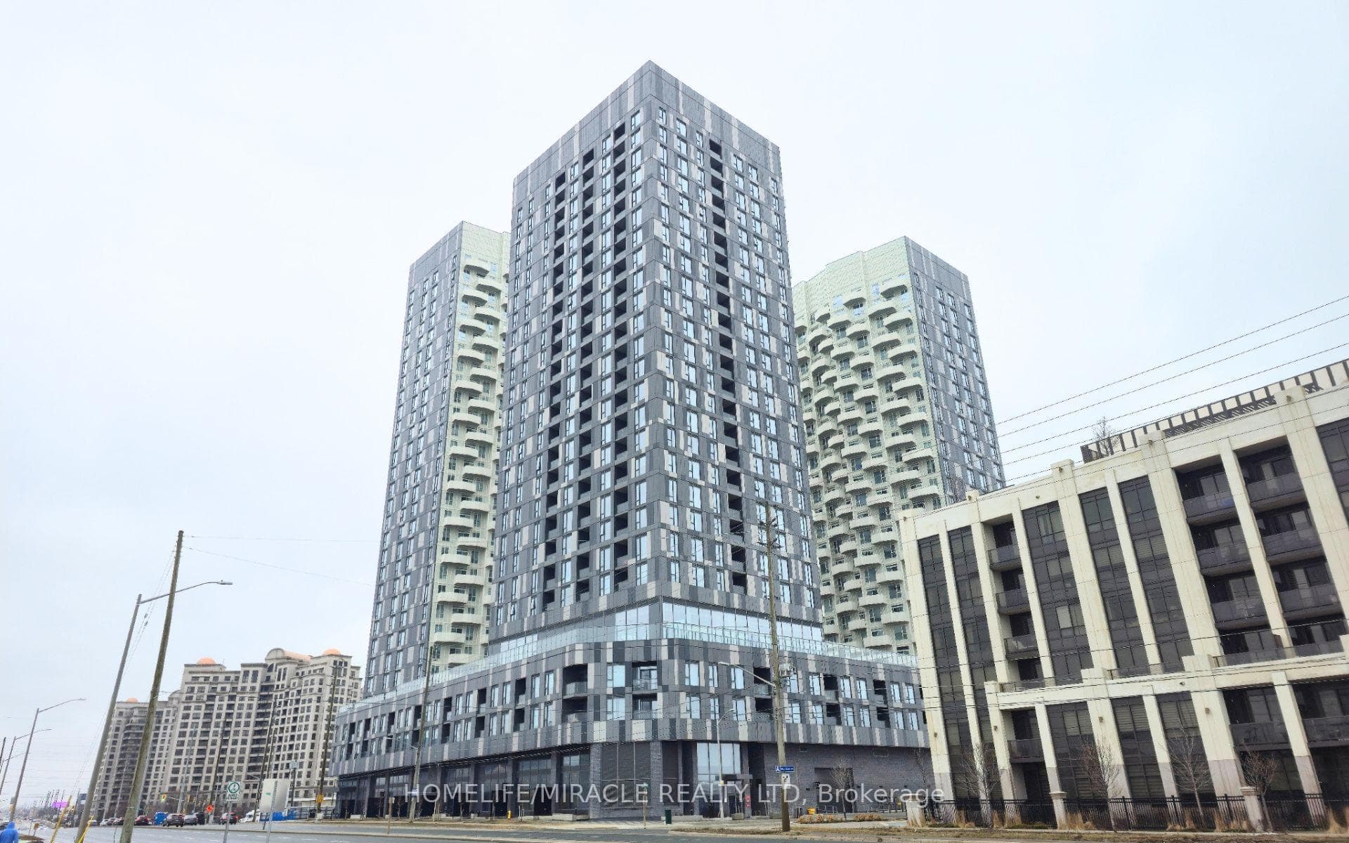 10 Abeja Street Unit 2118