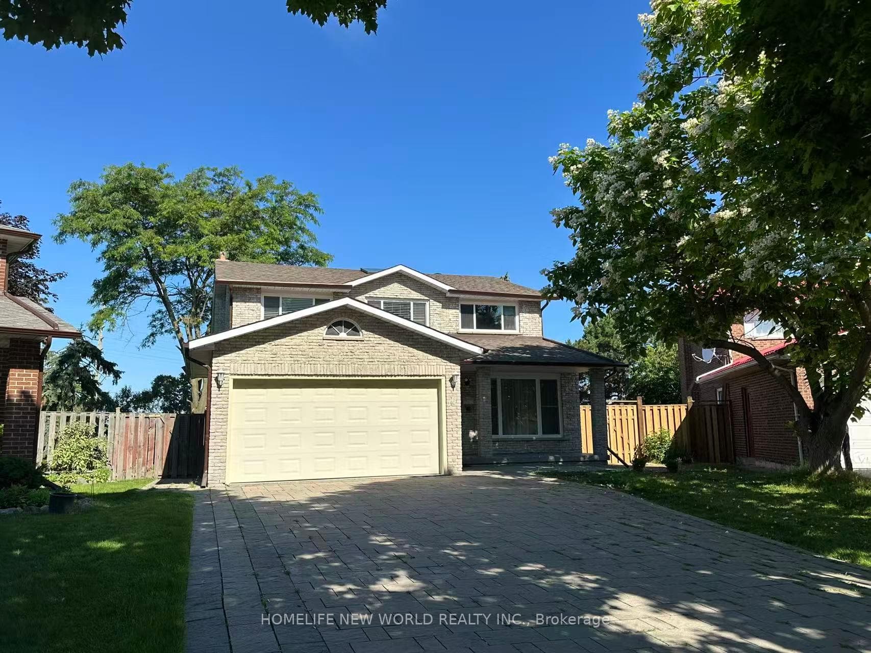 10 Epping Court