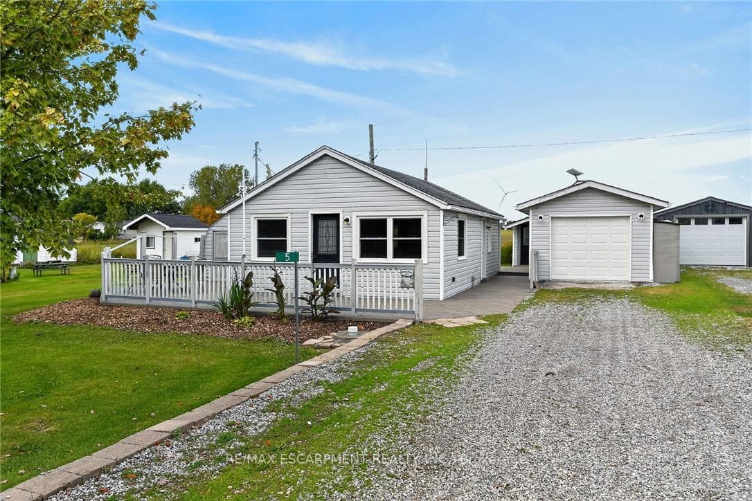 5 Willoway Lane