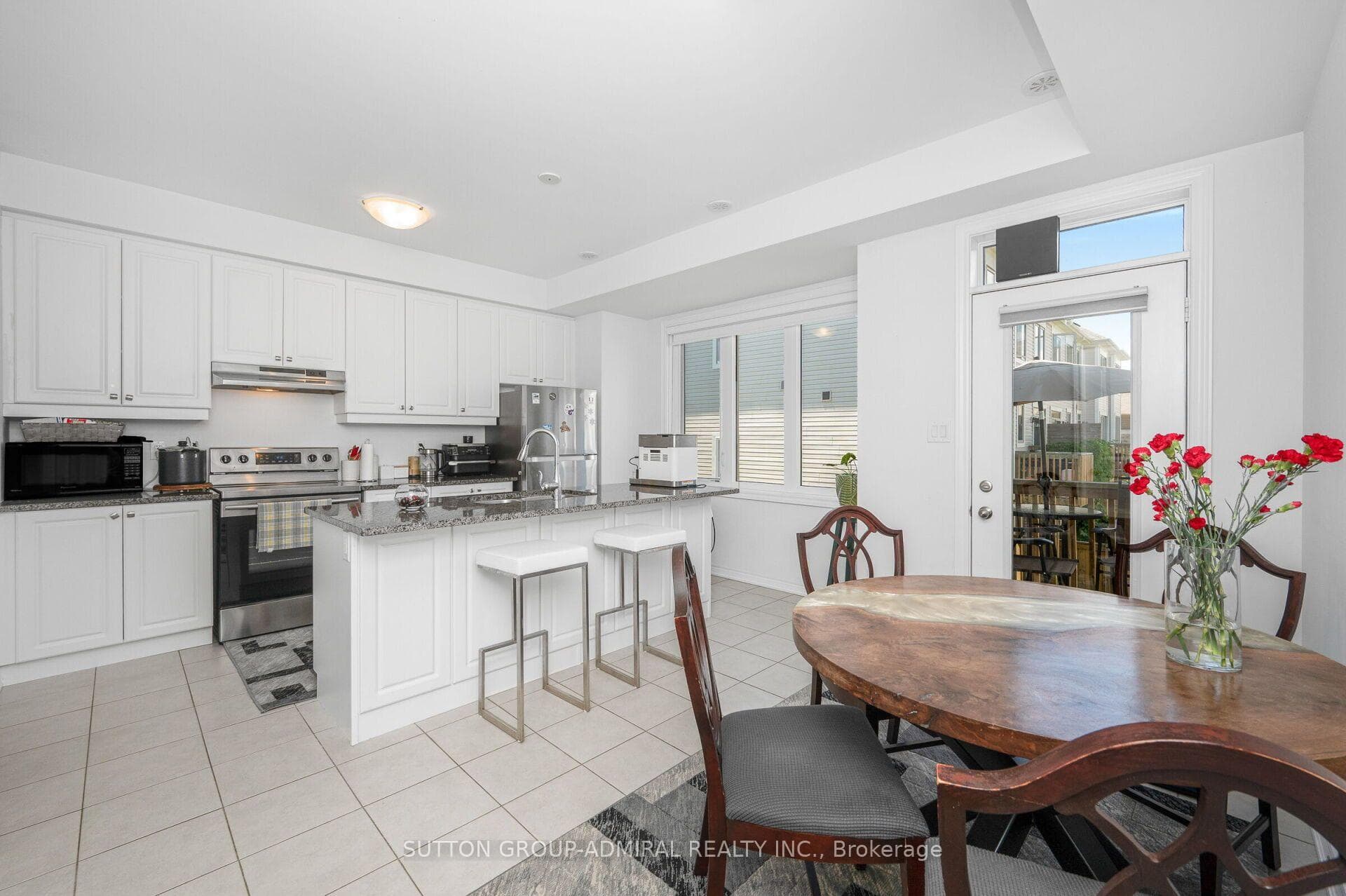 82 Hibiscus Lane